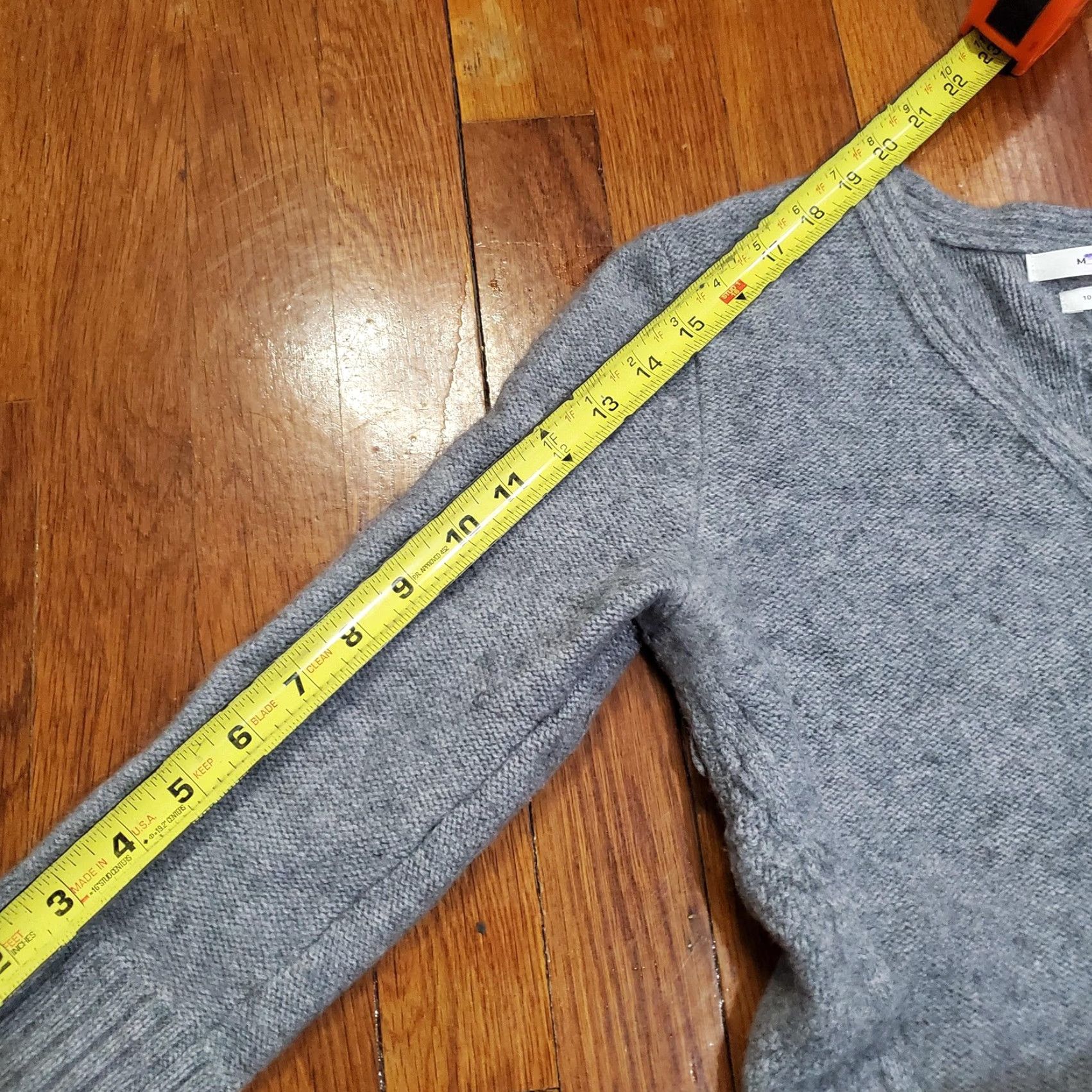 Vintage Max Studio Sweater Womens Small Gray 100% Cashmere V Neck Cable Knit Pullover Size S / US 4 / IT 40 - 7 Thumbnail