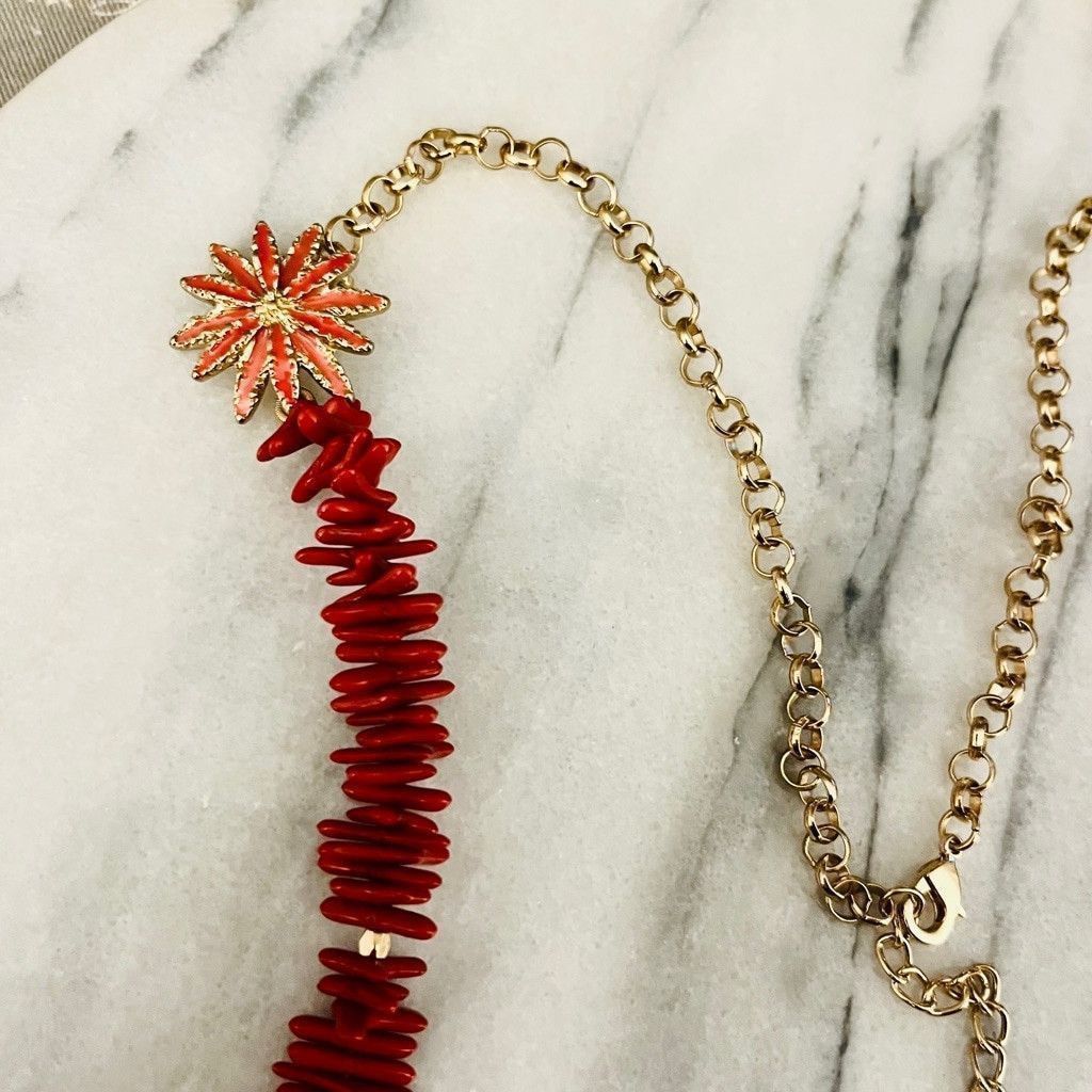 Talbots Talbots Faux Coral Beaded Necklace Red Acrylic with Flowers Size ONE SIZE - 6 Thumbnail