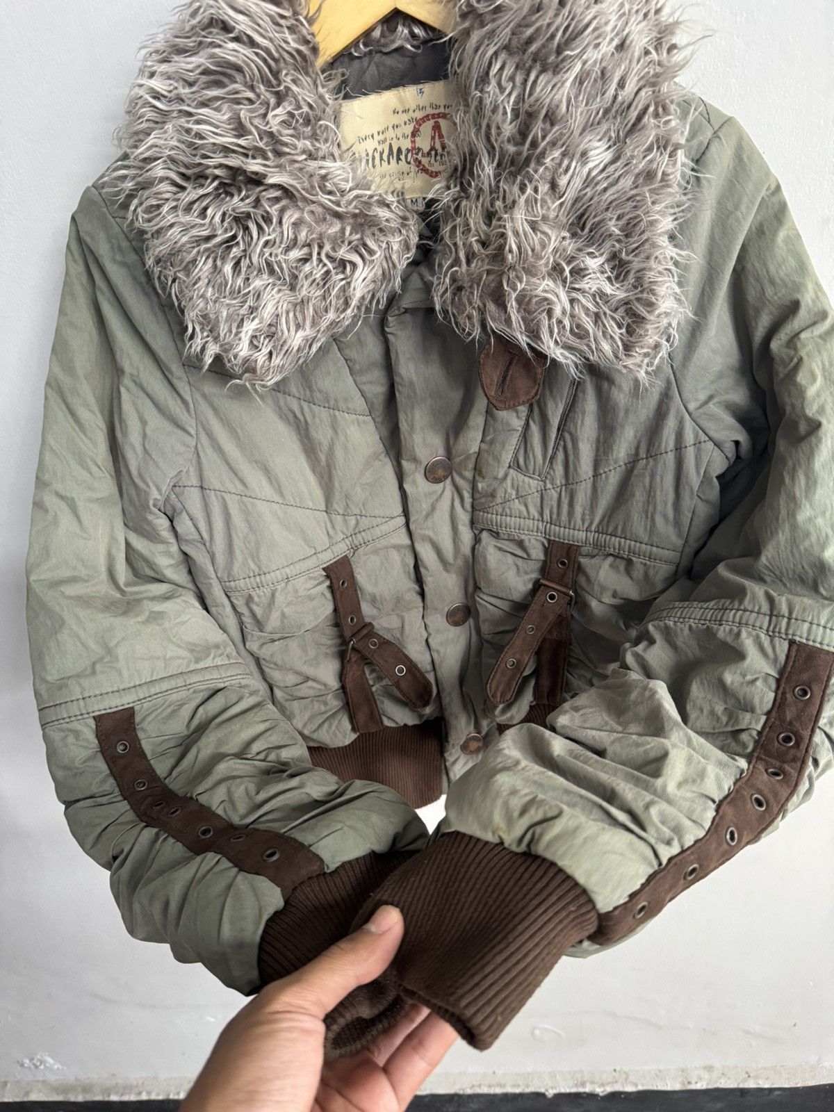 Japanese Brand VINTAGE Y2K FAUX FUR BONDAGE JACKET BY BUCKAROO Size US S / EU 44-46 / 1 - 4 Thumbnail