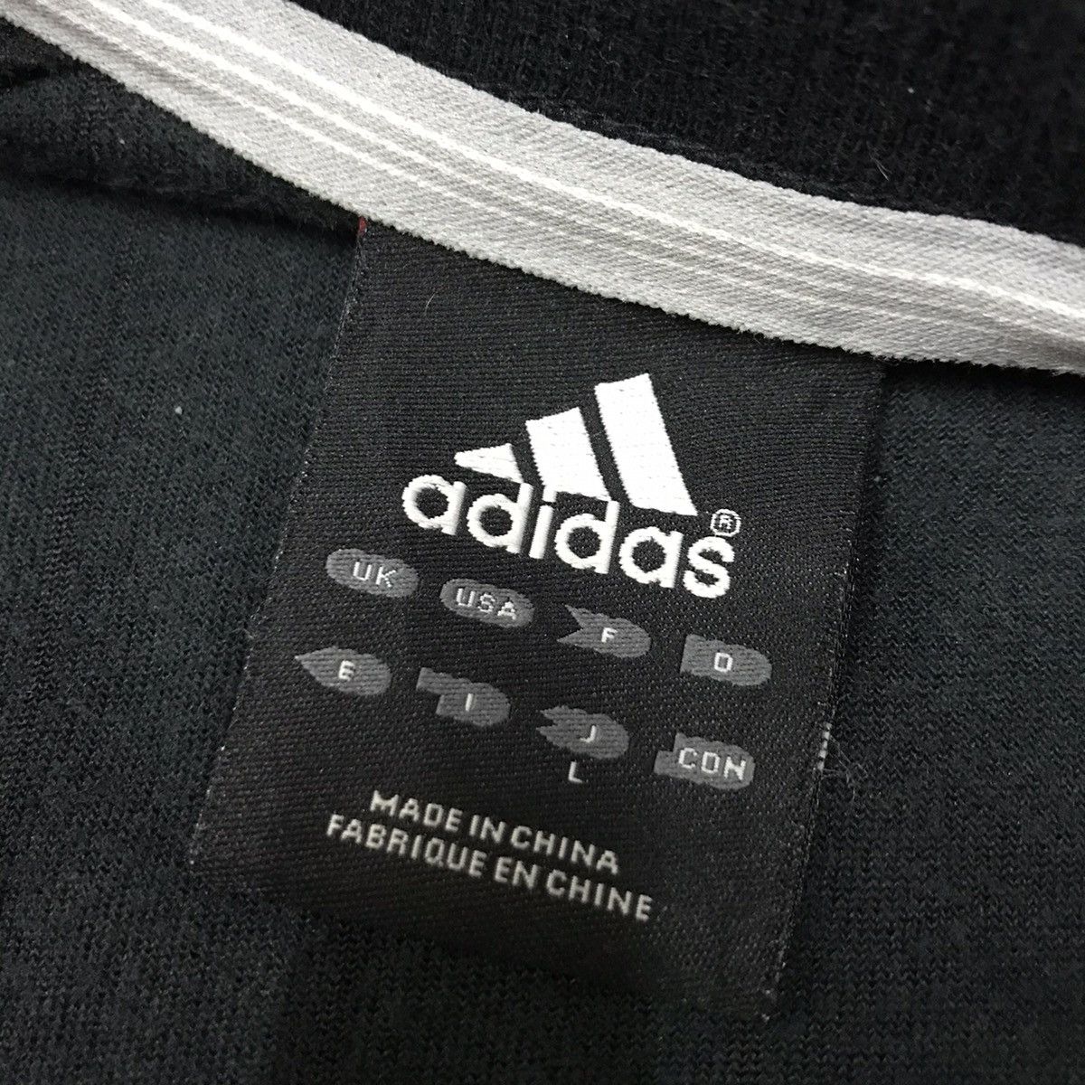 Adidas × Vintage Vintage Y2k Adidas Small Logo Velvet Sweater Size US S / EU 44-46 / 1 - 5 Thumbnail