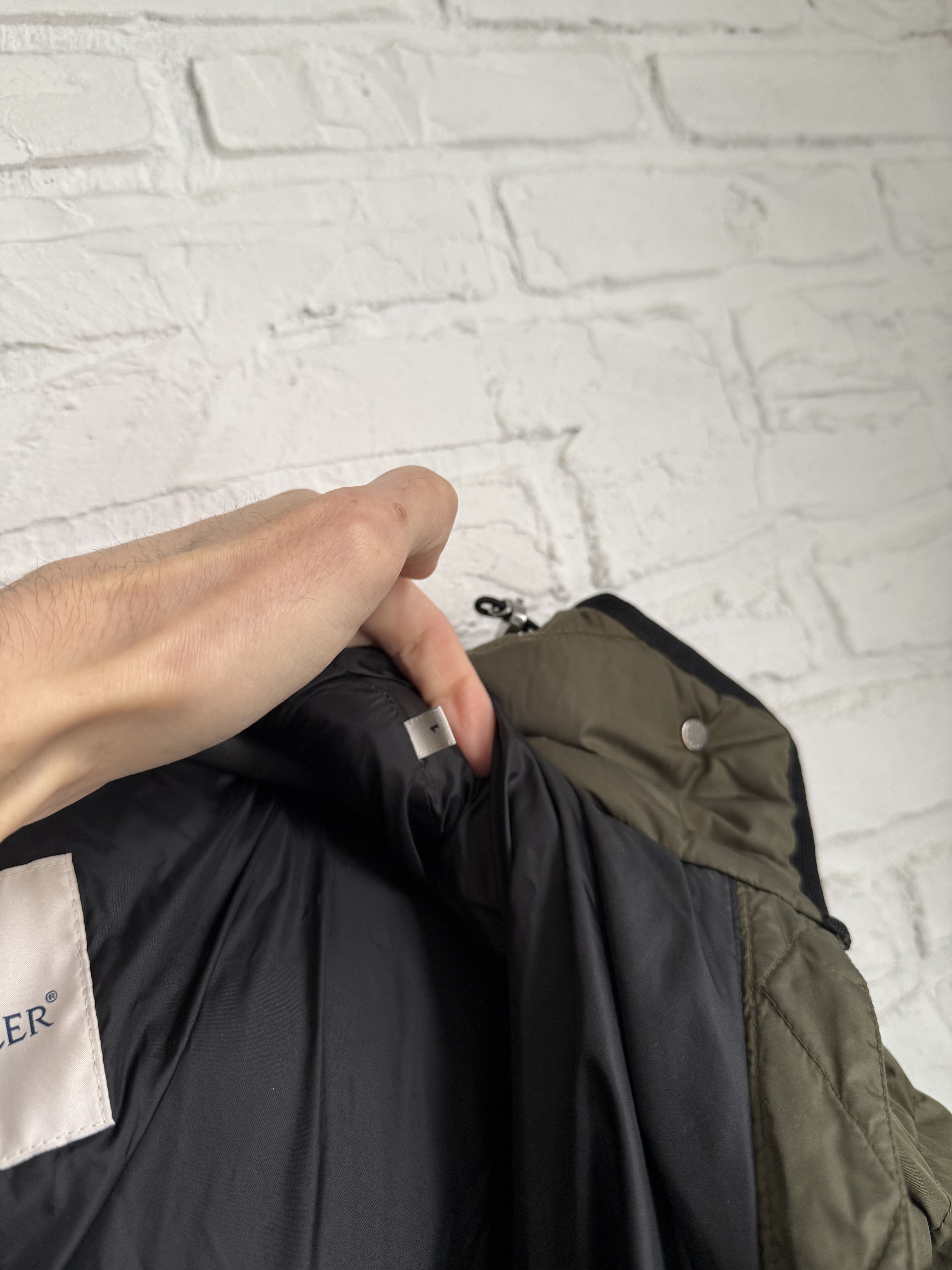 Moncler Moncler Betulong giubbotto down jacket parka Size US S / EU 44-46 / 1 - 10 Thumbnail