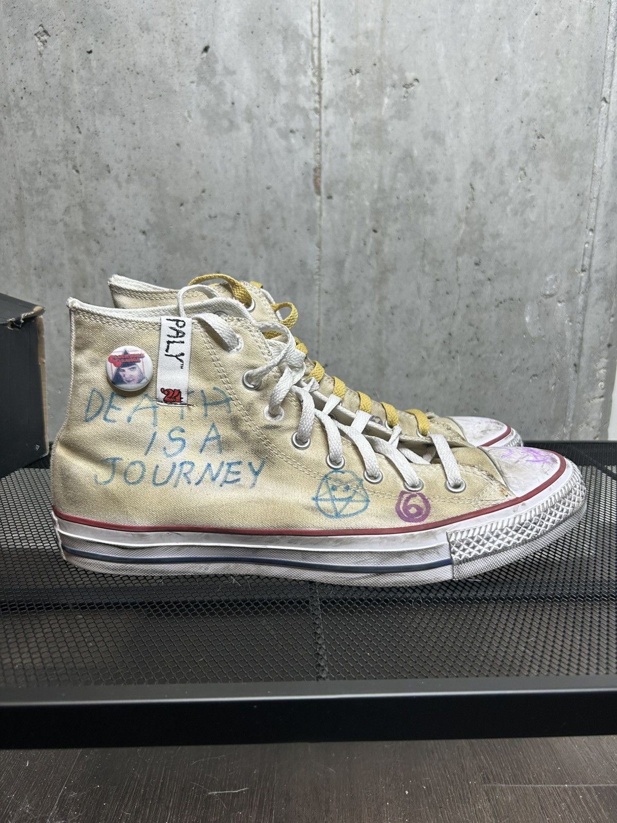 Paly Hollywood GRAIL PALY HOLLYWOOD HAND DRAWN CONVERSE Size US 11 / EU 44 - 2 Thumbnail