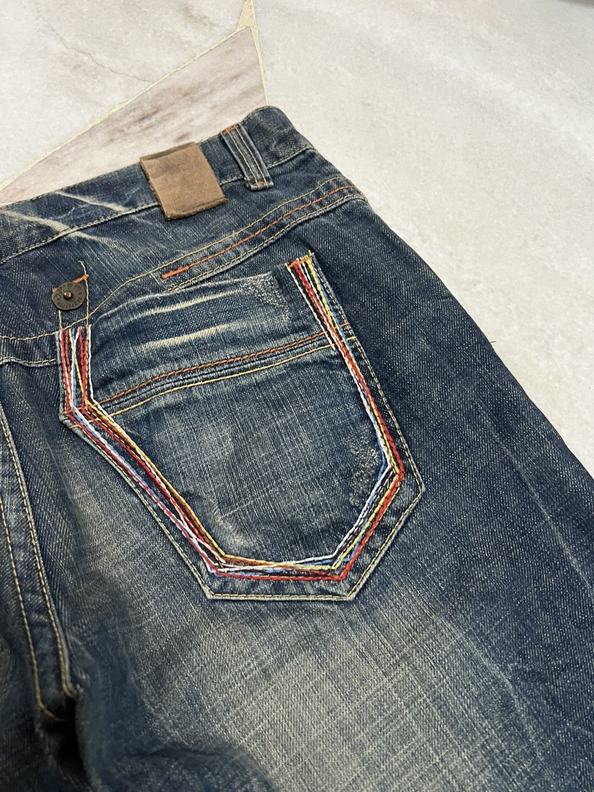 If Six Was Nine × Japanese Brand FLARE 90’s RED PEPPER CLAW DISTRESS JEAN Size US 35 - 15 Thumbnail