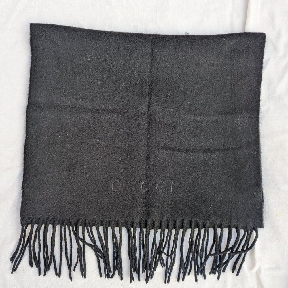 Gucci Gucci Authentic Unisex Scarf Black 100% Cashmere Size ONE SIZE - 4 Thumbnail