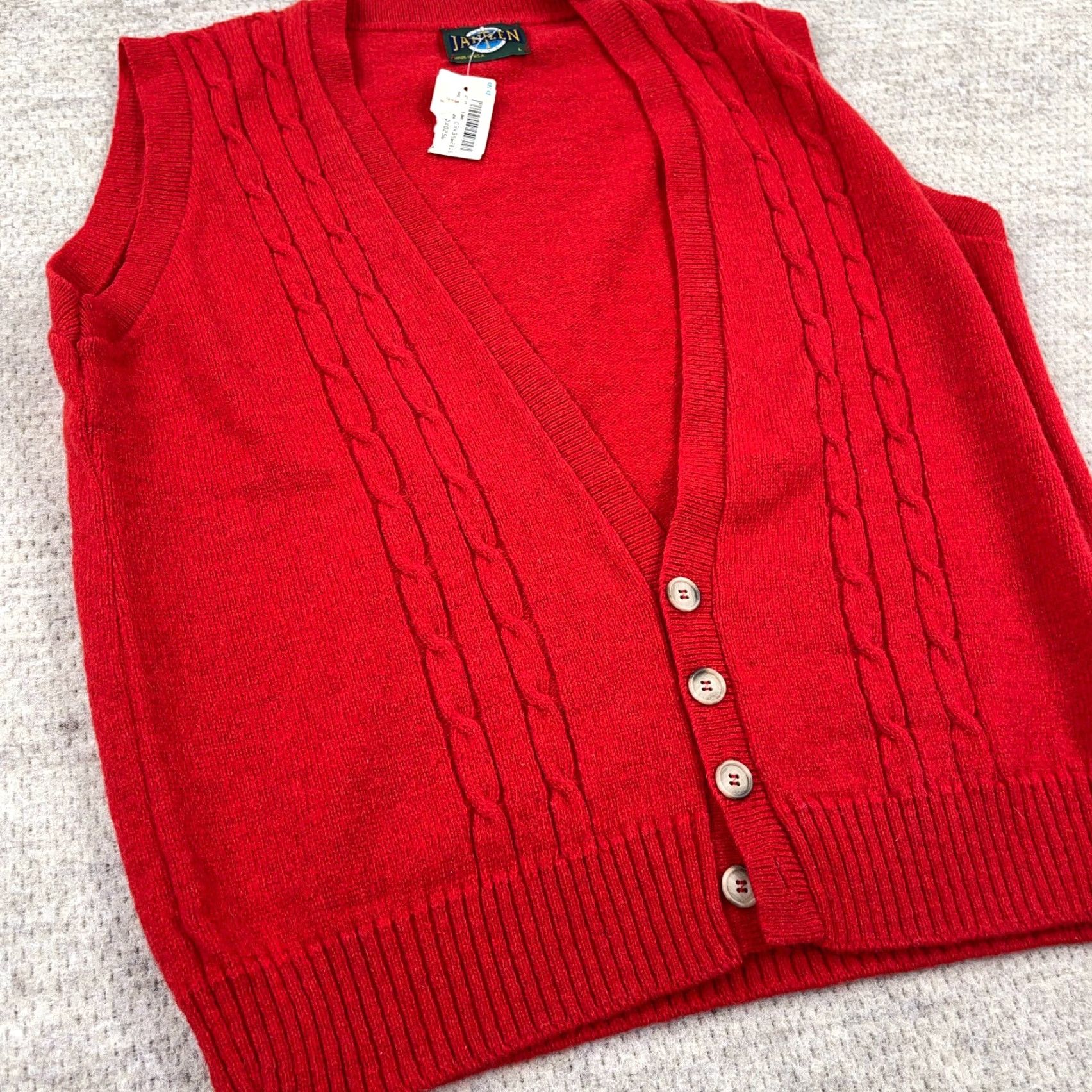 Jantzen VINTAGE Jantzen Sweater Vest Men Large Red Knit 90s Casual Classic Golf Size US L / EU 52-54 / 3 - 5 Thumbnail