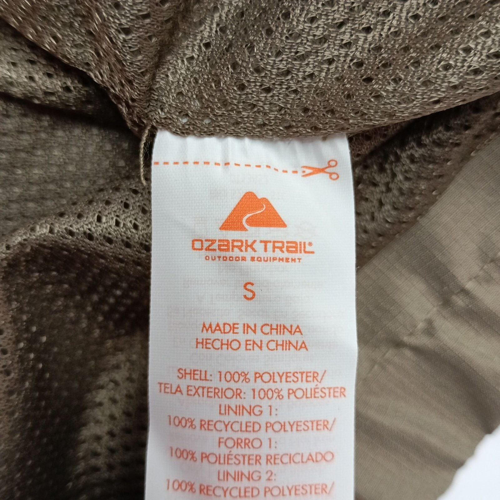 Other Ozark Trail Windbreaker Jacket Men's S Taupe Falls Pockets Size US S / EU 44-46 / 1 - 9 Thumbnail