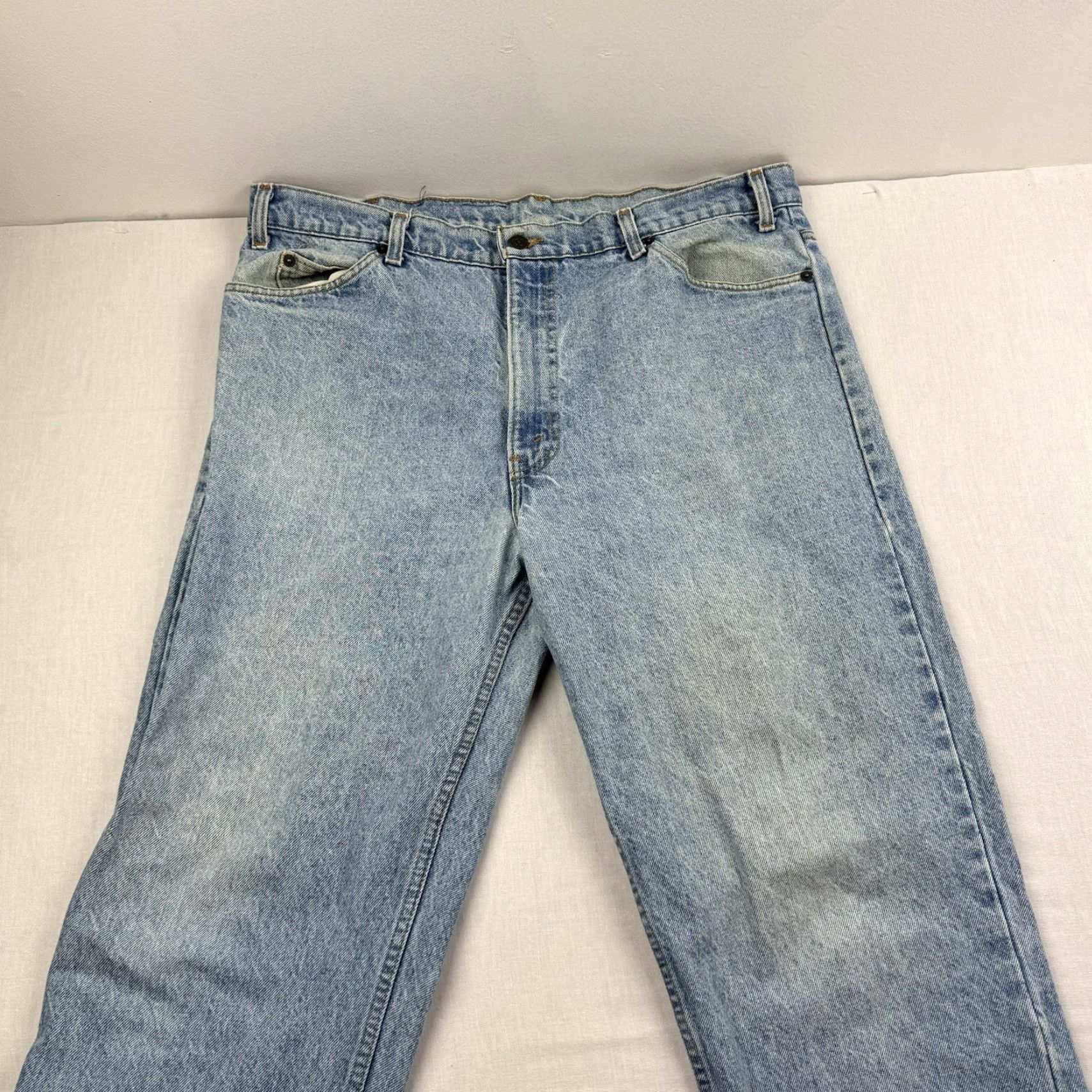 Levi's VINTAGE Levi's 540 Jeans Men's Adult 40x32 Blue Distressed 80s Made In USA USA 90s 80s Size US 40 / EU 56 - 3 Thumbnail