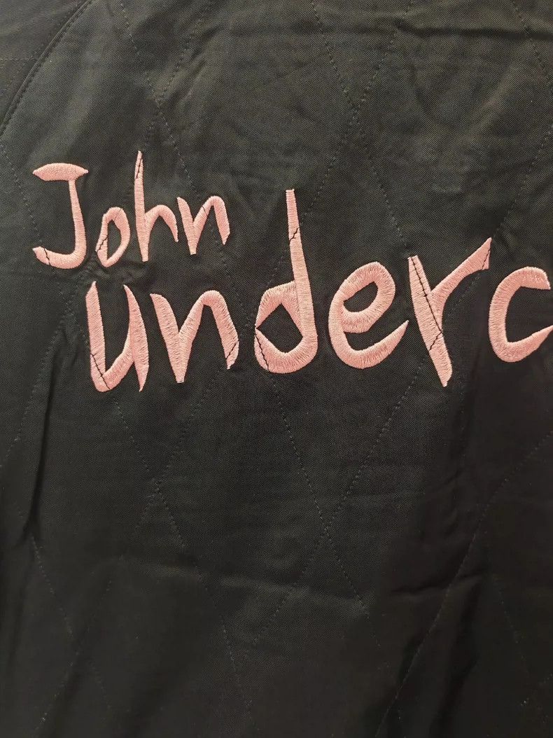 Undercover UNDERCOVER Black embroidered silk paneled horizontal beard Size US M / EU 48-50 / 2 - 8 Thumbnail