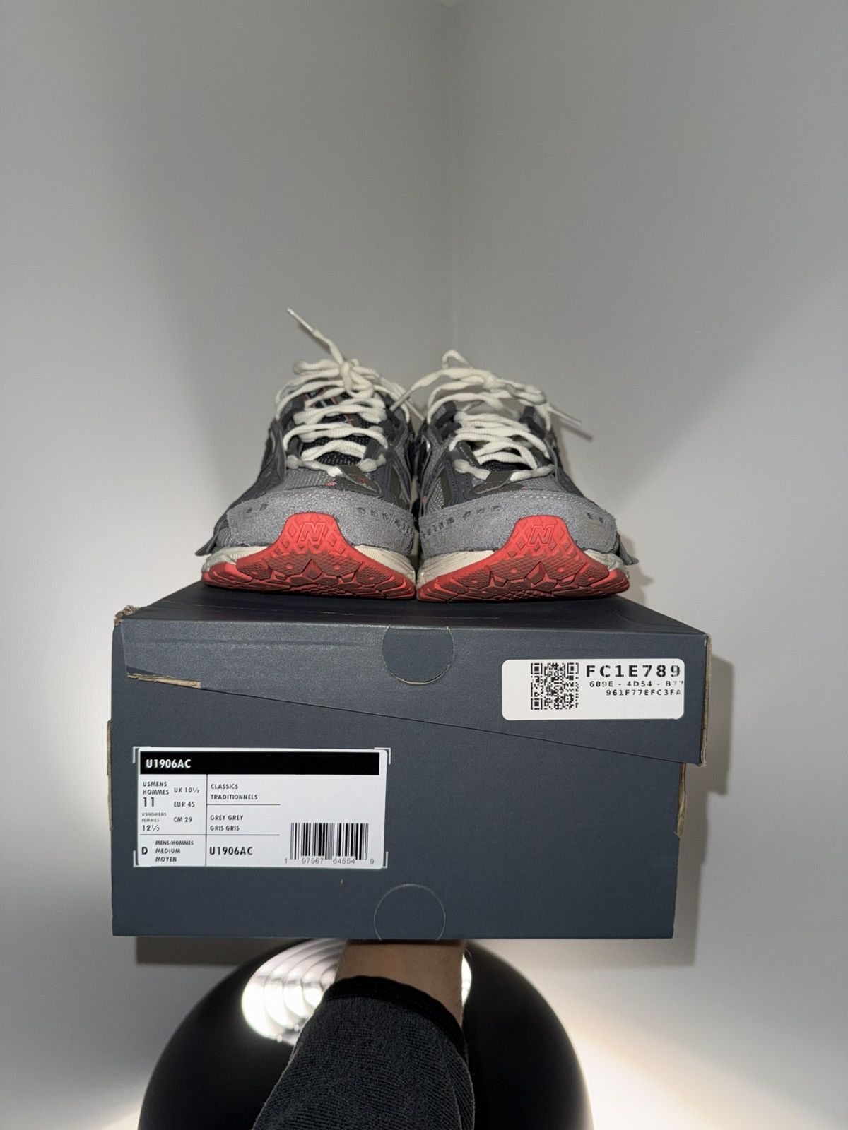 New Balance New Balance 1906A Size US 11 / EU 44 - 4 Thumbnail