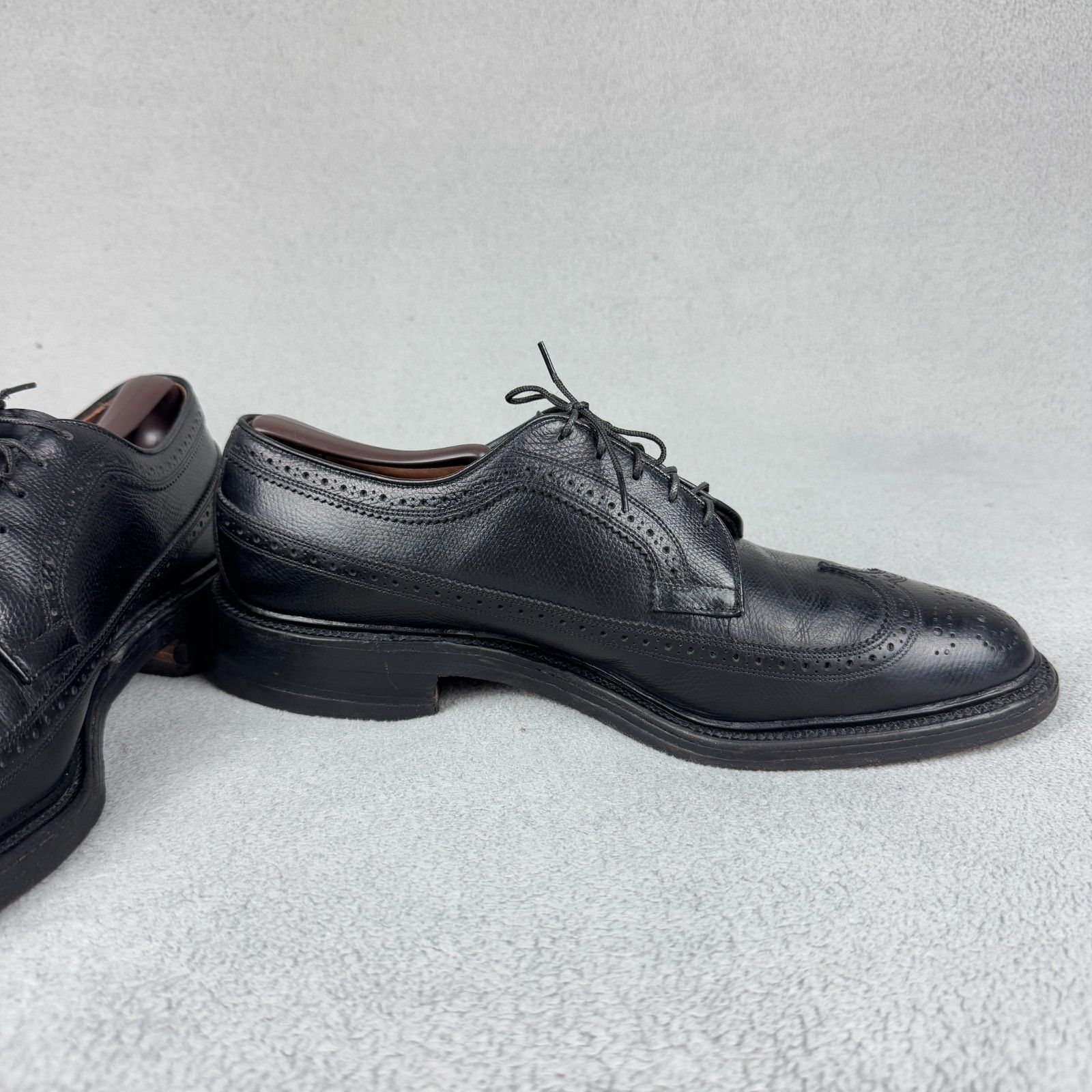 Allen Edmonds Allen Edmonds MacNeil Black Pebble Grain Longwing USA 9D Size US 9 / EU 42 - 14 Thumbnail