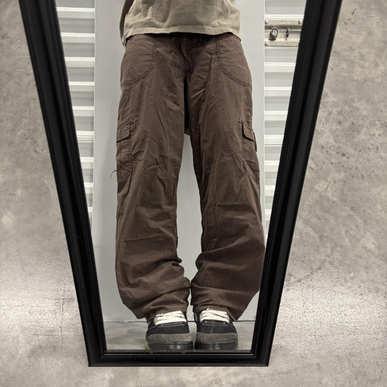 Japanese Brand × Vintage Crazy Vintage Y2K/2000s Brown Streetwear Skater Cargo Pants! Size US 32 / EU 48 - 1 Thumbnail