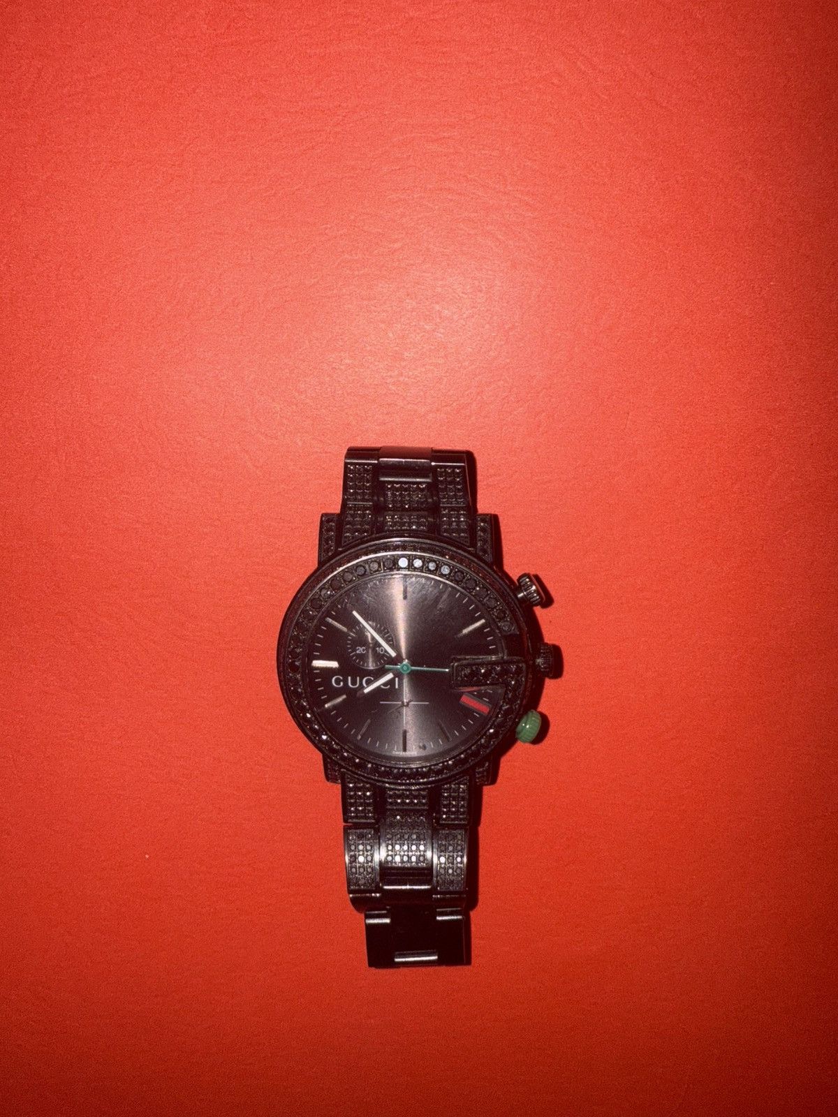 Gucci Men's Black Diamonds Bezel Watch Gucci Chrono 101M Size 36 - 1 Thumbnail