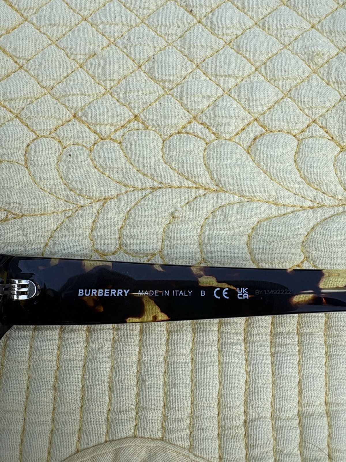 Burberry Burberry Tortoiseshell Sunnies Size ONE SIZE - 7 Thumbnail
