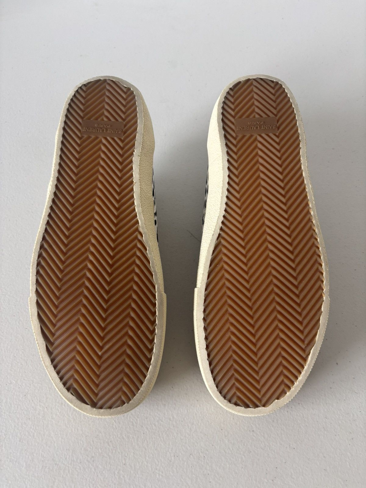 Saint Laurent Paris Saint Laurent Skate Baby Cat EU 41 Size US 8 / EU 41 - 6 Thumbnail