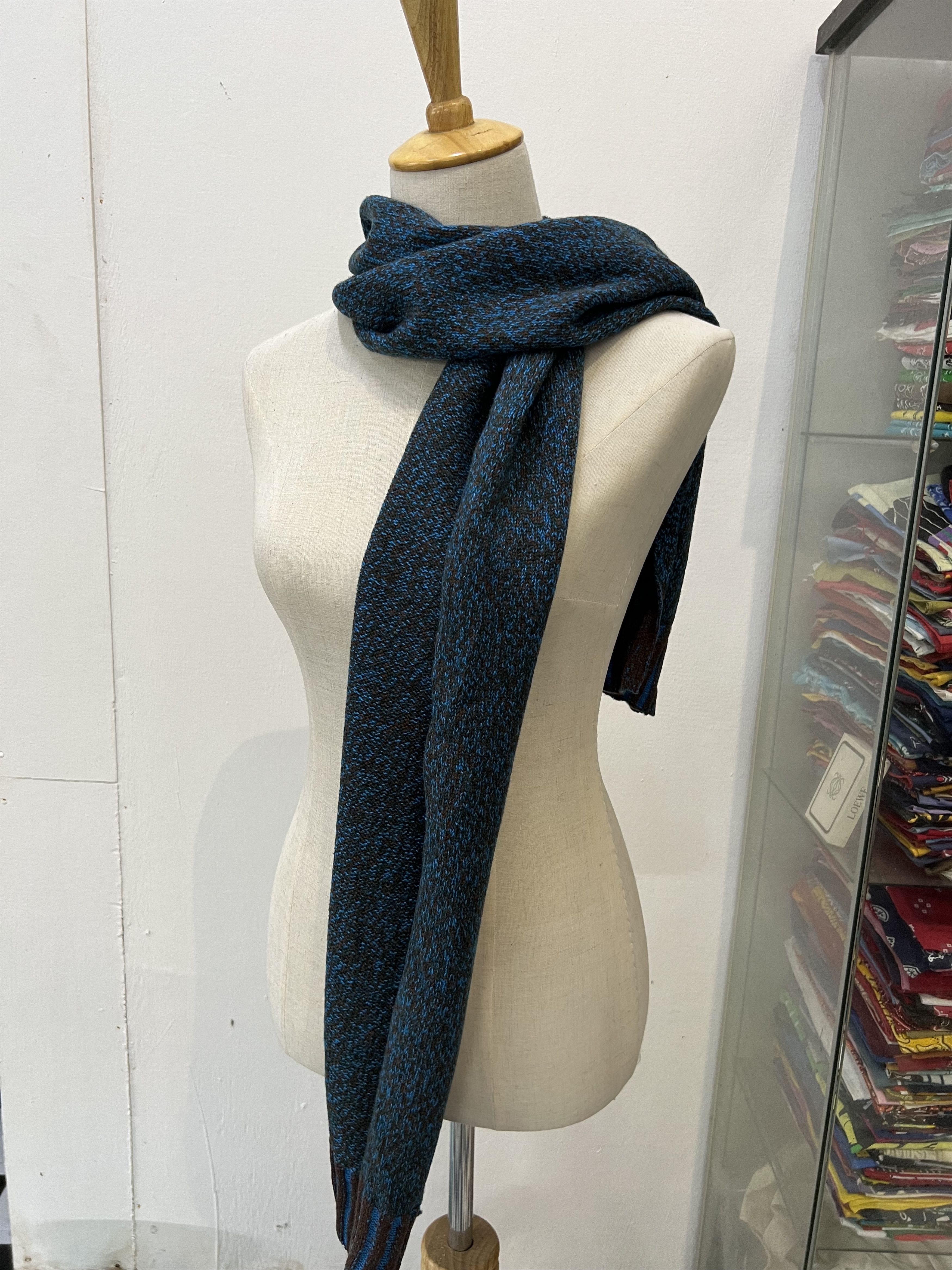 Marni × Uniqlo Marni Scarf / Muffler / Neckwear P1038 Size ONE SIZE - 1 Thumbnail