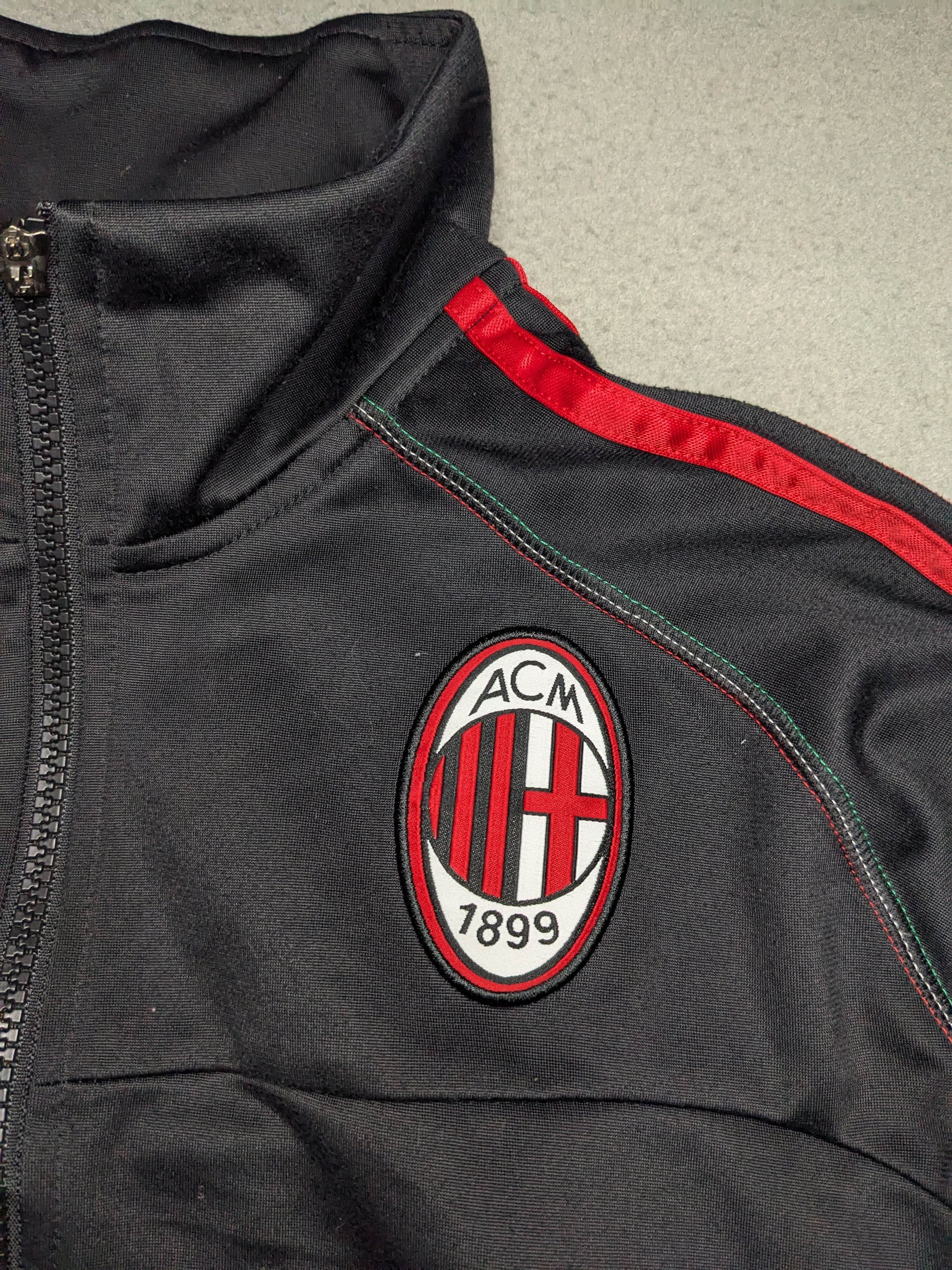 Adidas VINTAGE Adidas AC Milan Track Jacket Large Y2K Soccer Size US L / EU 52-54 / 3 - 3 Thumbnail