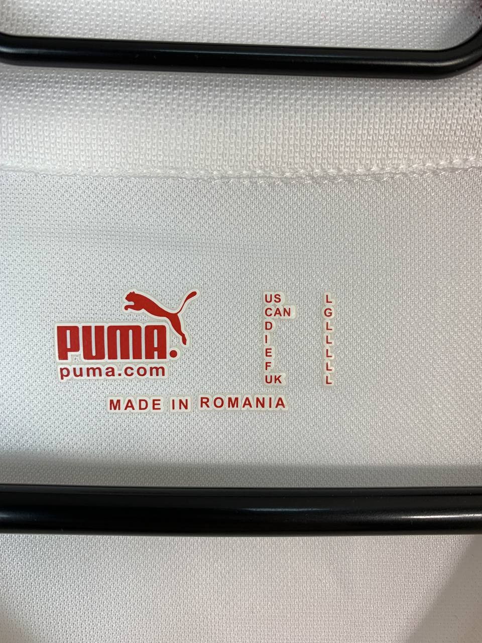 Puma × Vintage VFB Stuttgart Puma 05-06 Away Football Shirt Soccer Jersey Size US L / EU 52-54 / 3 - 3 Thumbnail