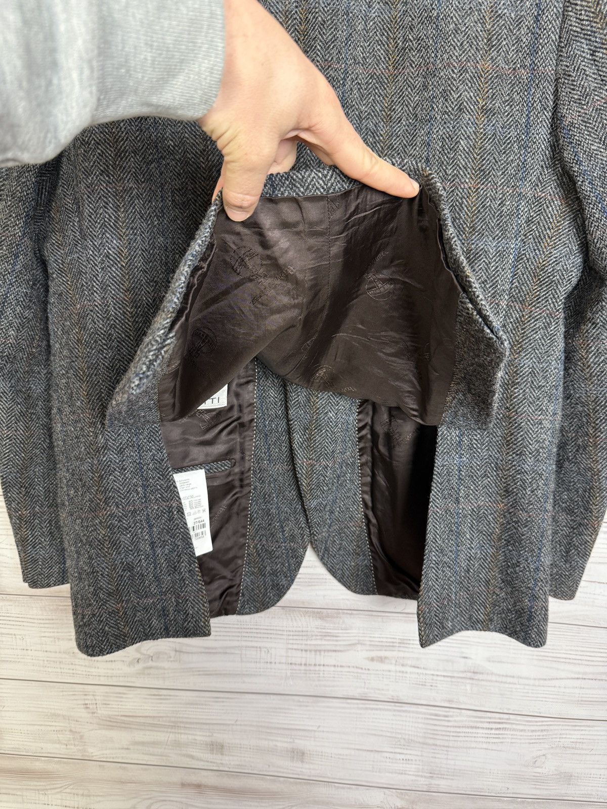 Harris Tweed Harris Tweed Barutti wool checkered wool blazer Size 44S - 10 Thumbnail