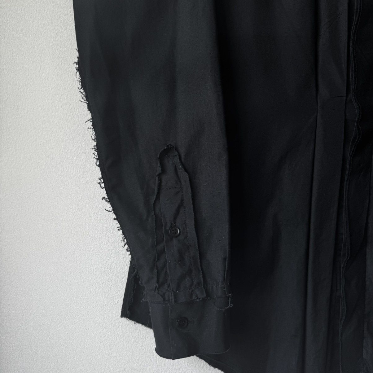 Yohji Yamamoto Yohji Yamamoto Black Cotton Pleated Front Button-Up Shirt Size US M / EU 48-50 / 2 - 5 Thumbnail