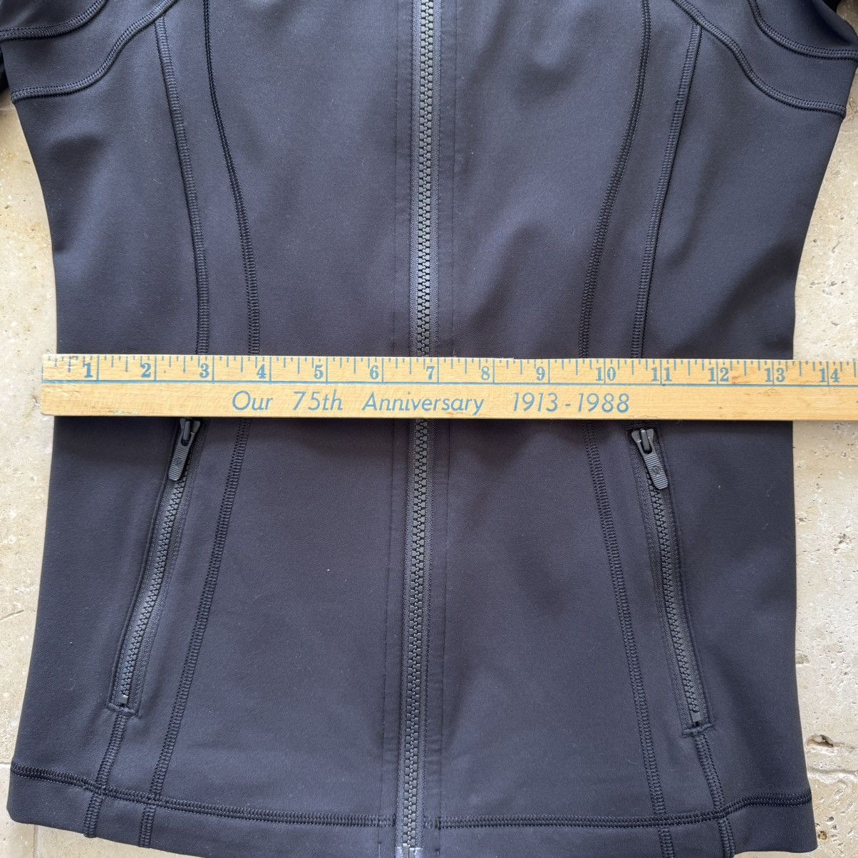 Lululemon LULULEMON DEFINE JACKET *NULU 'BLACK' Size M / US 6-8 / IT 42-44 - 4 Thumbnail