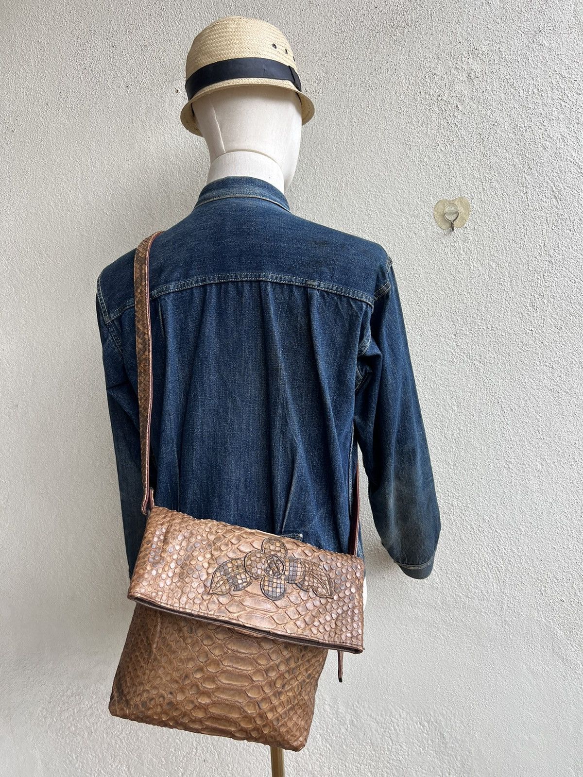 Leather Vintage Unknown Japan Brand Patina Python Skin Leather Bag Size ONE SIZE - 3 Thumbnail