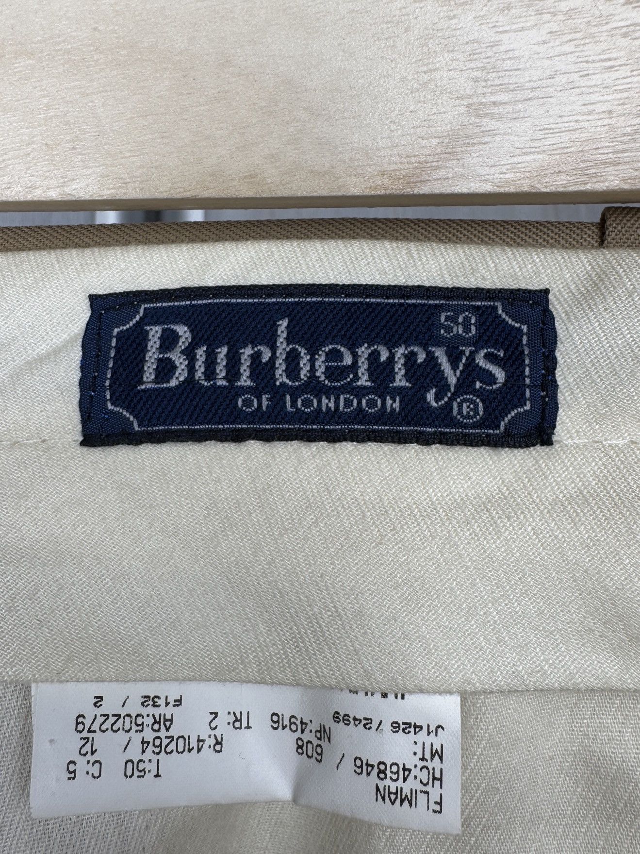 Burberry Burberry’s of London vintage small logo baggy wide pants 50 Size US 40 / EU 56 - 10 Thumbnail