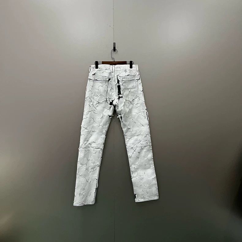 Givenchy Givenchy Cracked and Painted Denim Pants 2506-Nextarrow Size US 30 / EU 46 - 2 Thumbnail