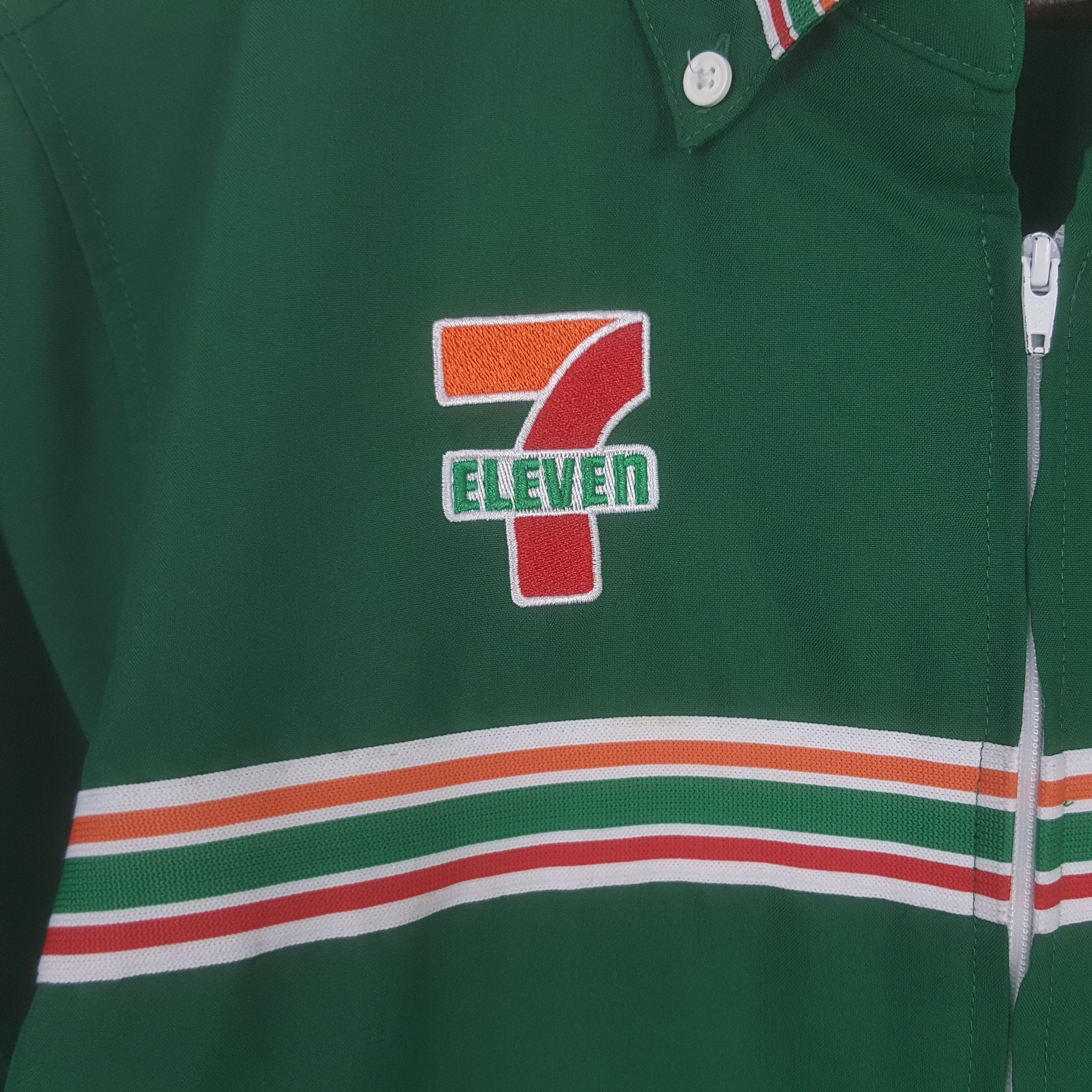 Japanese Brand × Uniform Wares × Vintage Vintage 7 Eleven Embroidery Logo Worker Jacket Size US M / EU 48-50 / 2 - 4 Thumbnail