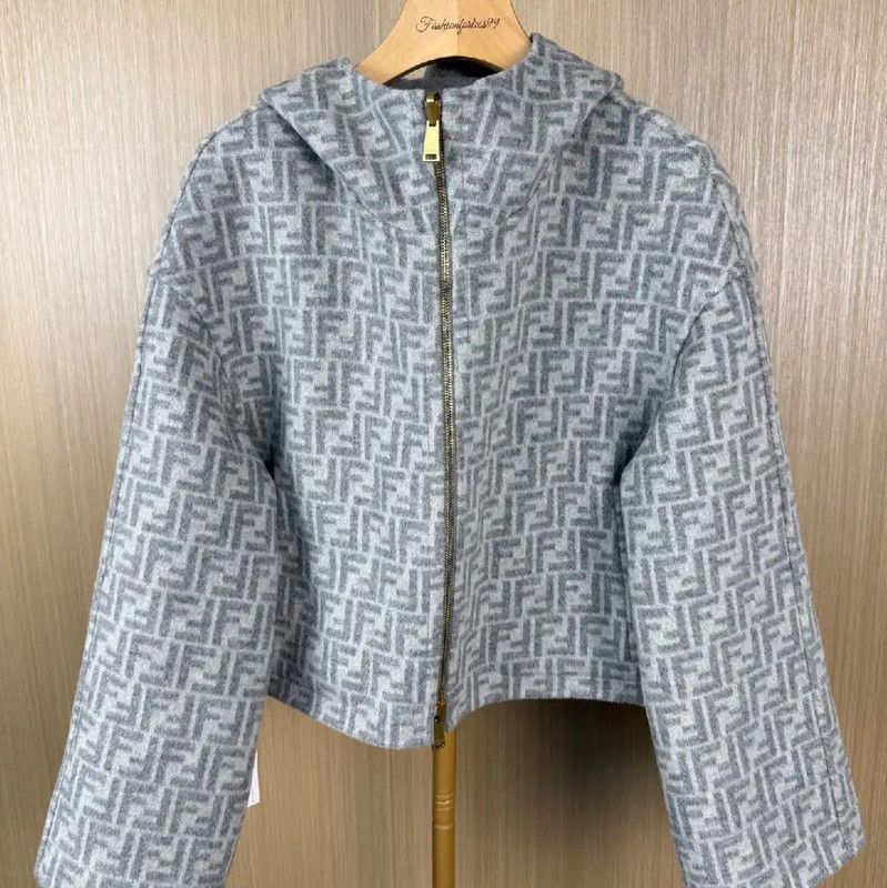Fendi Grey Wool Women's Jacket 0089