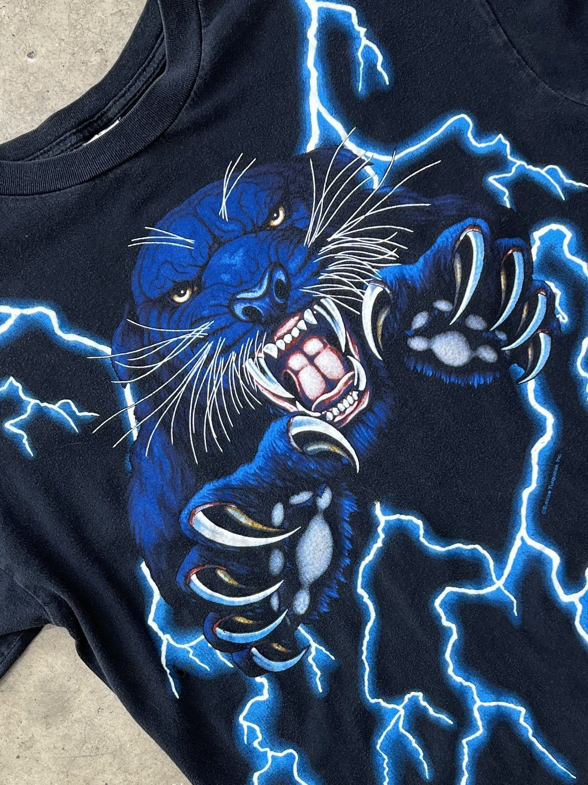 Harley Davidson Vintage 90s USA American Thunder Panther Lightning Tee XL Size US XL / EU 56 / 4 - 1 Thumbnail