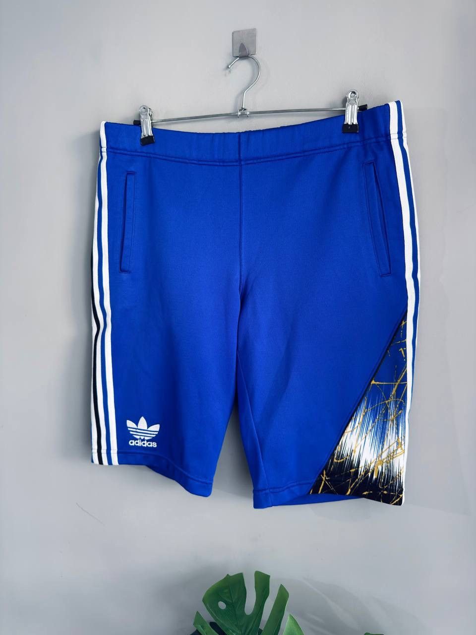 Adidas Vintage Adidas by Descente 80s Men Shorts Made in Japan L-XL Size US 36 / EU 52 - 2 Thumbnail