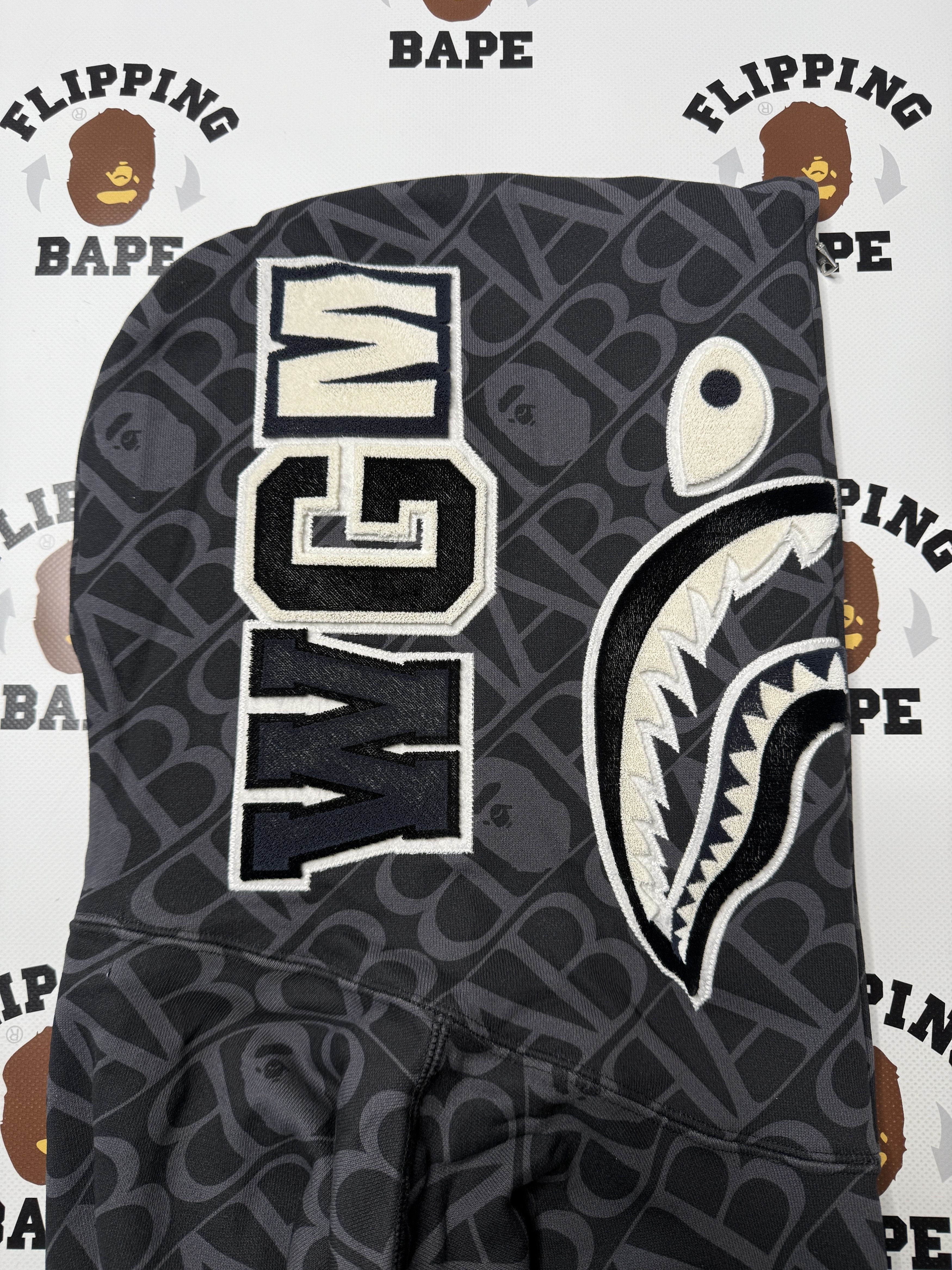Bape SPORT MONOGRAM SHARK HOODIE Size US XL / EU 56 / 4 - 4 Thumbnail