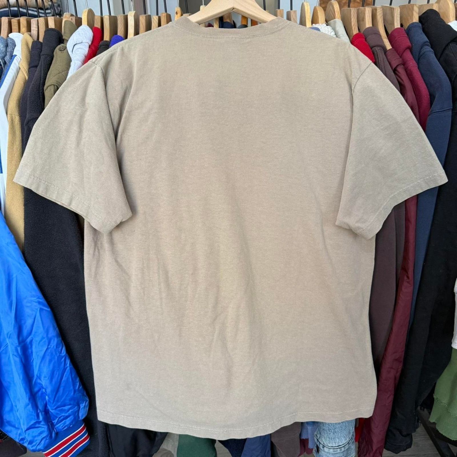 Timberland Vintage 90s Timberland Faded Simple Embroidered Logo T-Shirt Size US L / EU 52-54 / 3 - 6 Thumbnail