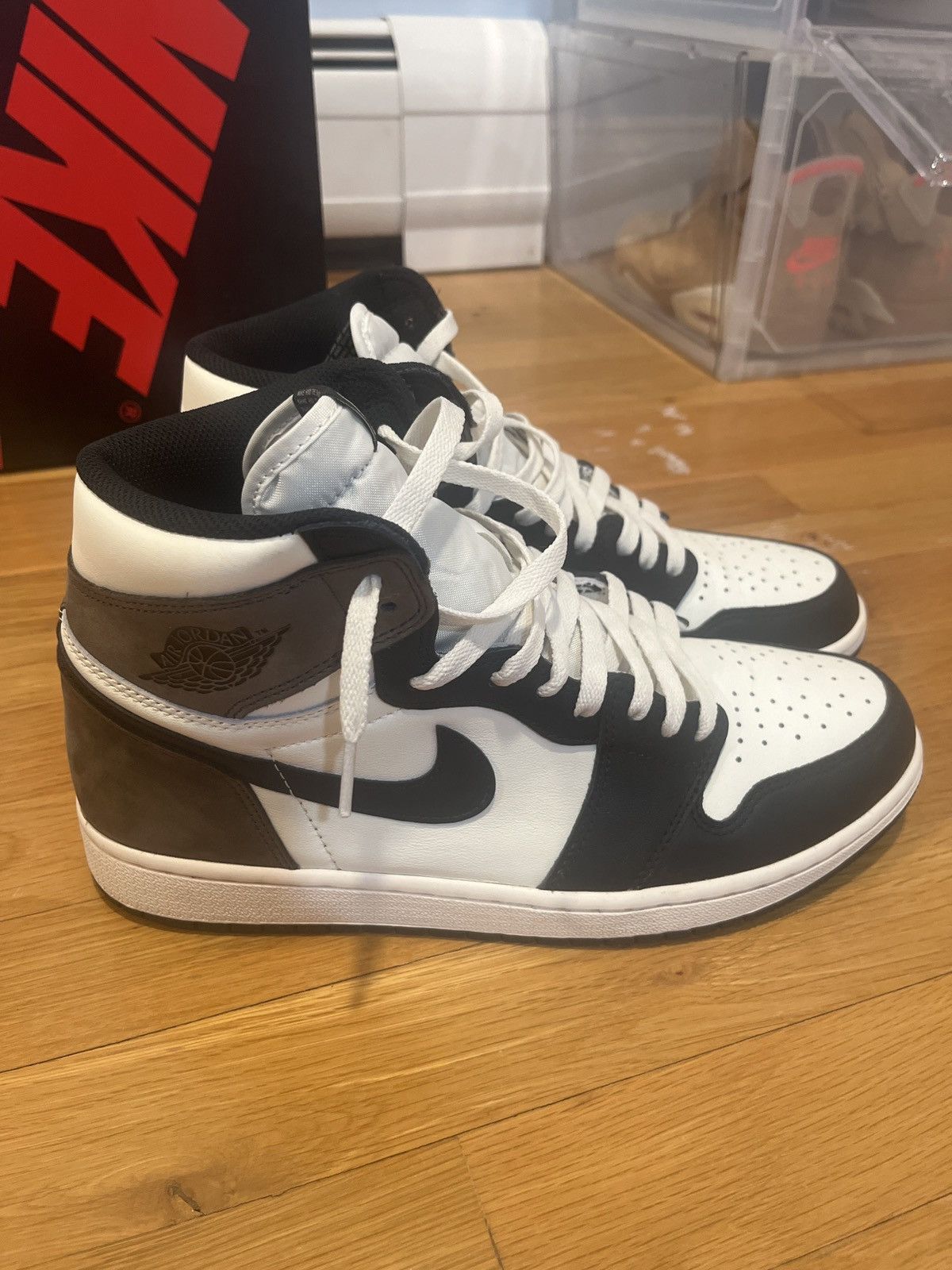 image of Jordan Nike Jordan 1 Dark Mocha Shoes, Men's (Size 11)