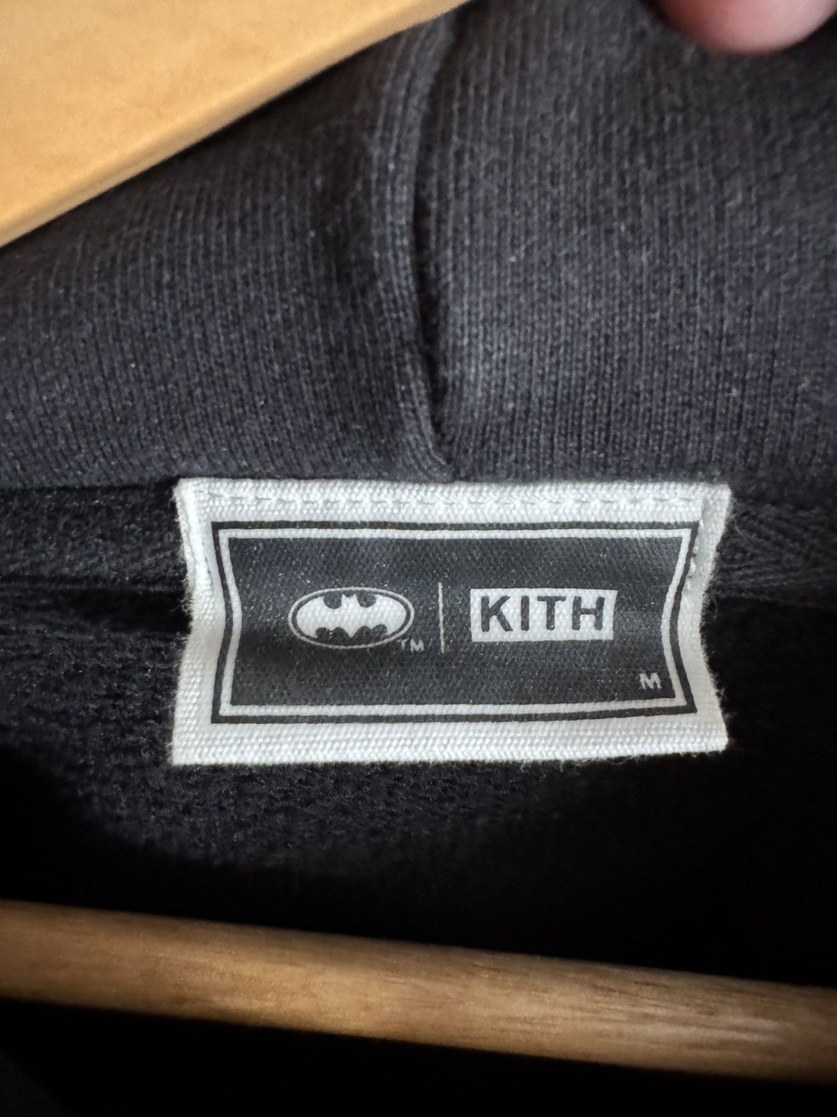 Kith Kith x Batman hoodie. Size M Size US M / EU 48-50 / 2 - 3 Thumbnail