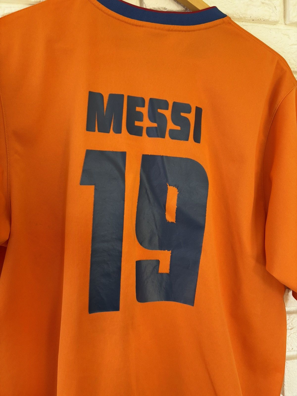 Nike Lionel Messi #19 FC Barcelona 2007/08 Nike Away Jersey Size US XXL / EU 58 / 5 - 7 Thumbnail