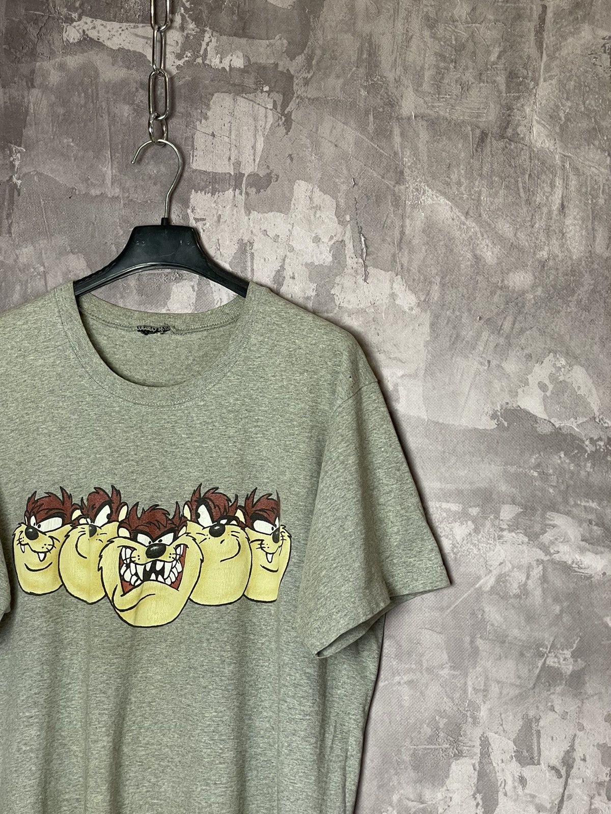Vintage 1990s TAZ Tasmanian Devil t-shirt Looney Tunes Size US M / EU 48-50 / 2 - 4 Thumbnail