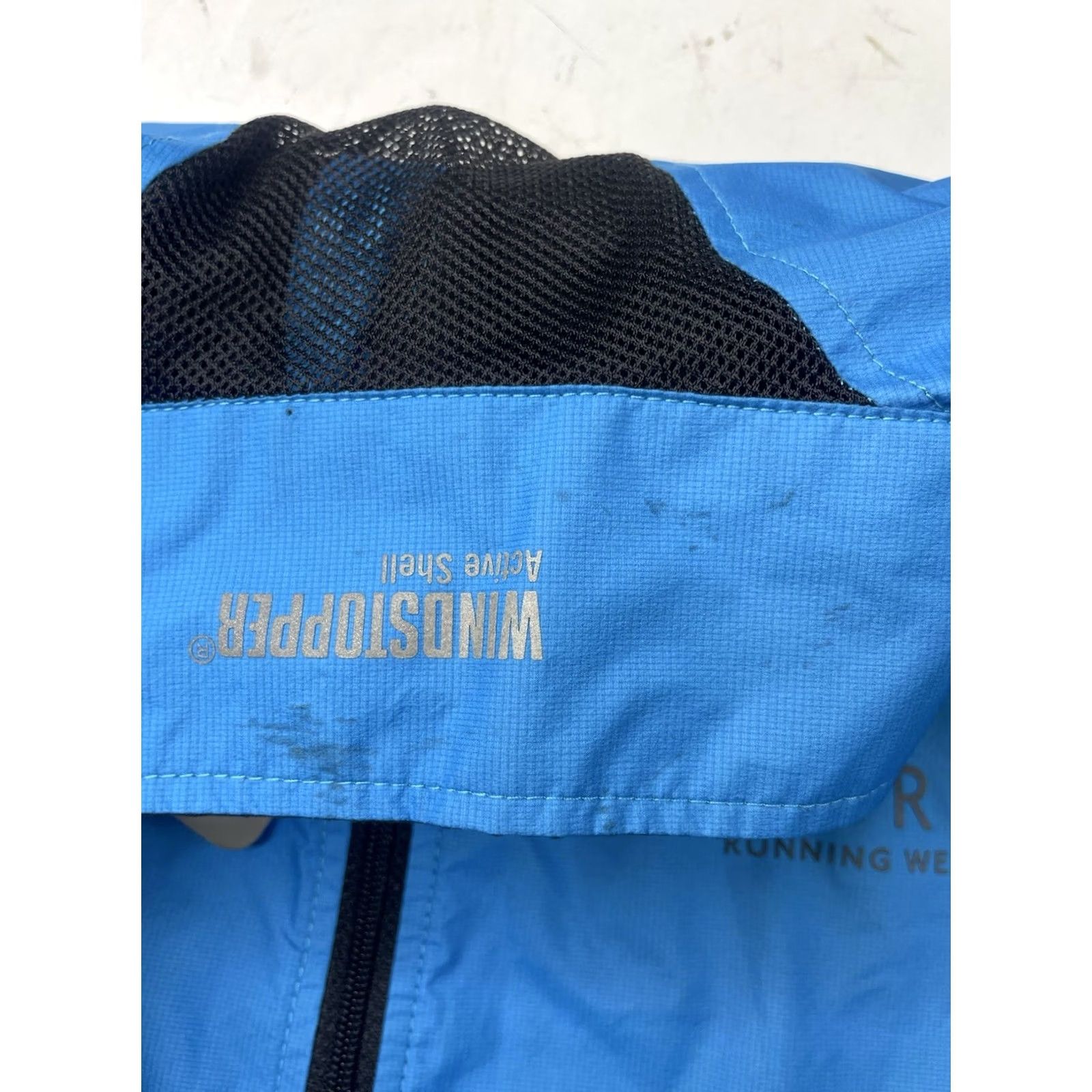 Vintage GORE RUNNING WEAR Windstopper Active Shell Vest Run Blue L Adults Unisex NWT Size US L / EU 52-54 / 3 - 7 Thumbnail