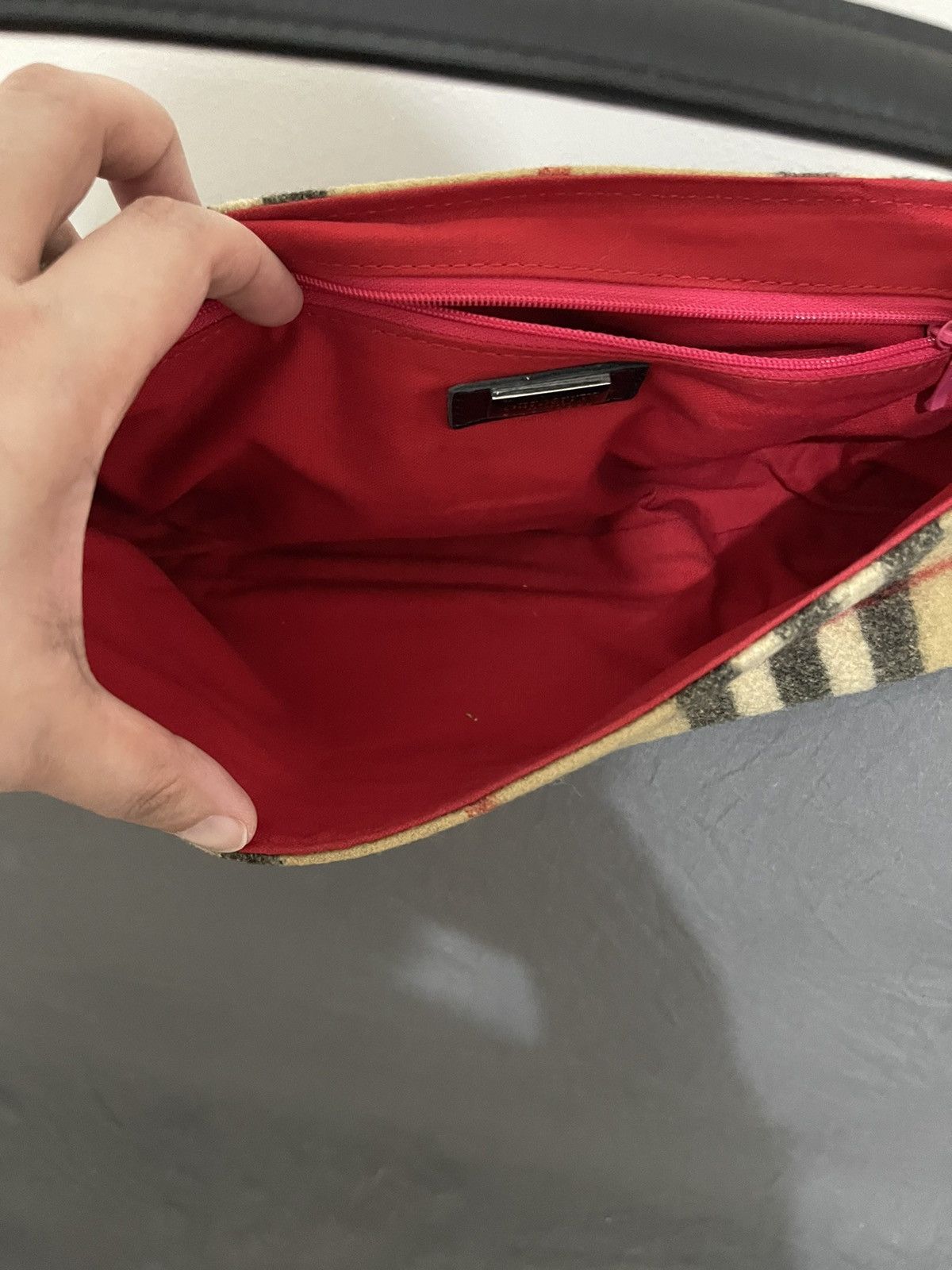 Burberry Burberry wool pochette Size ONE SIZE - 15 Thumbnail