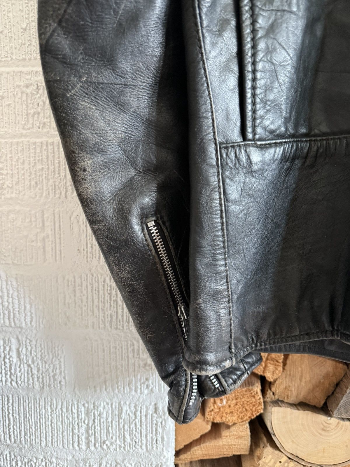 Brooks Vintage BROOKS Cafe Racer 60s Black Leather Jacket sz 40/M Size US M / EU 48-50 / 2 - 11 Thumbnail