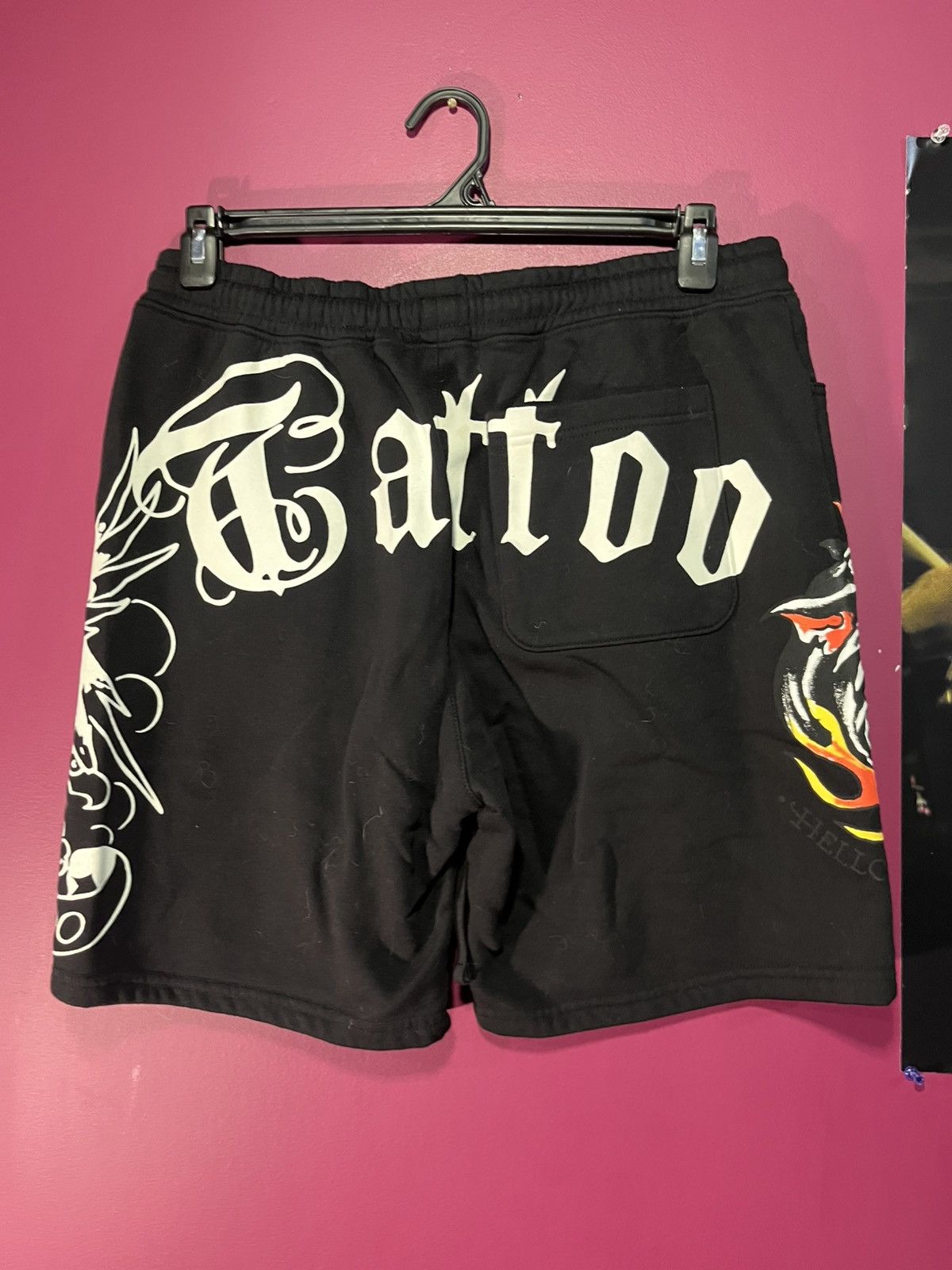 Ed Hardy Ed hardy basketball shorts Size US 33 - 6 Thumbnail