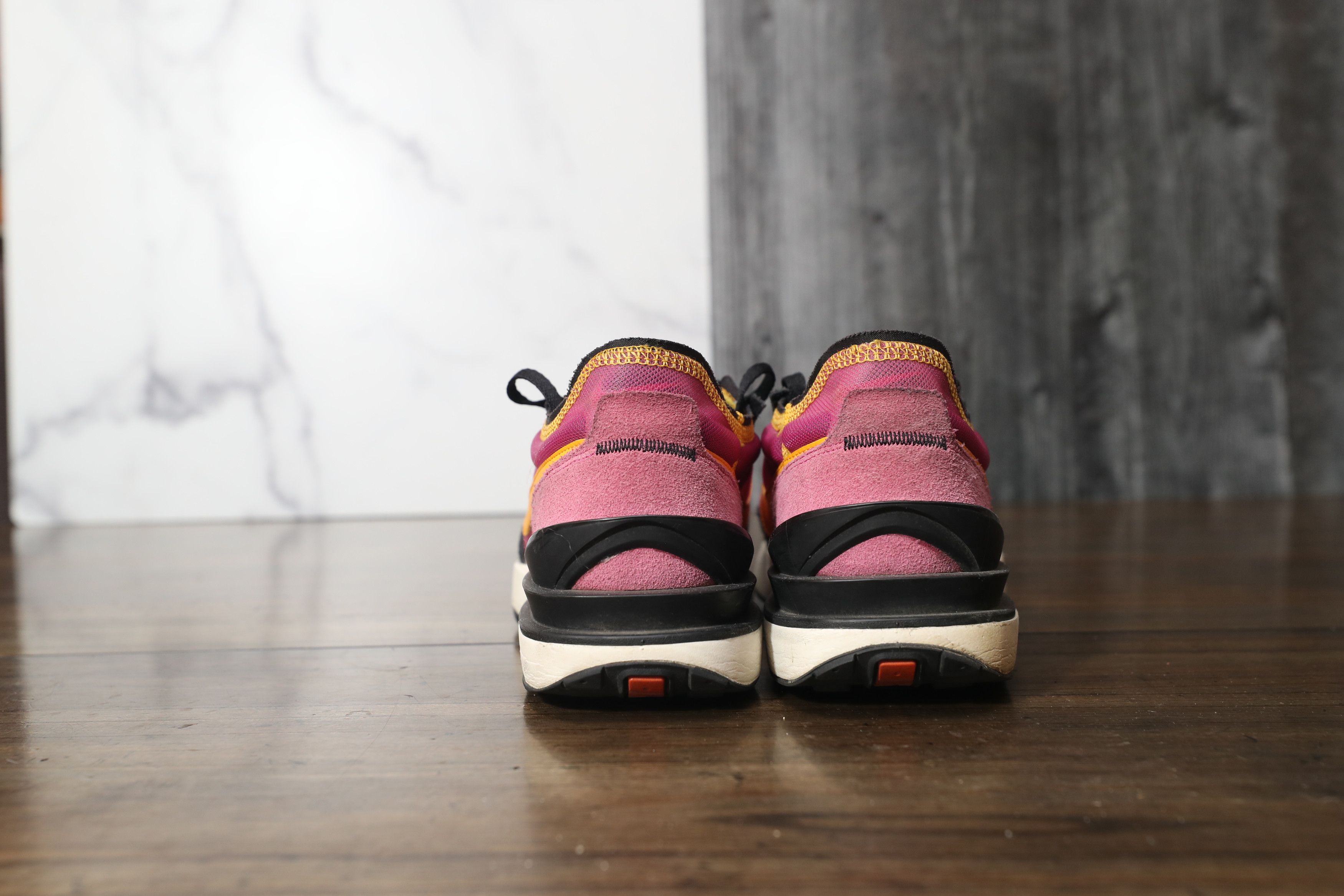 Nike Nike Women's Waffle One (11) Size US 11 / IT 41 - 6 Thumbnail