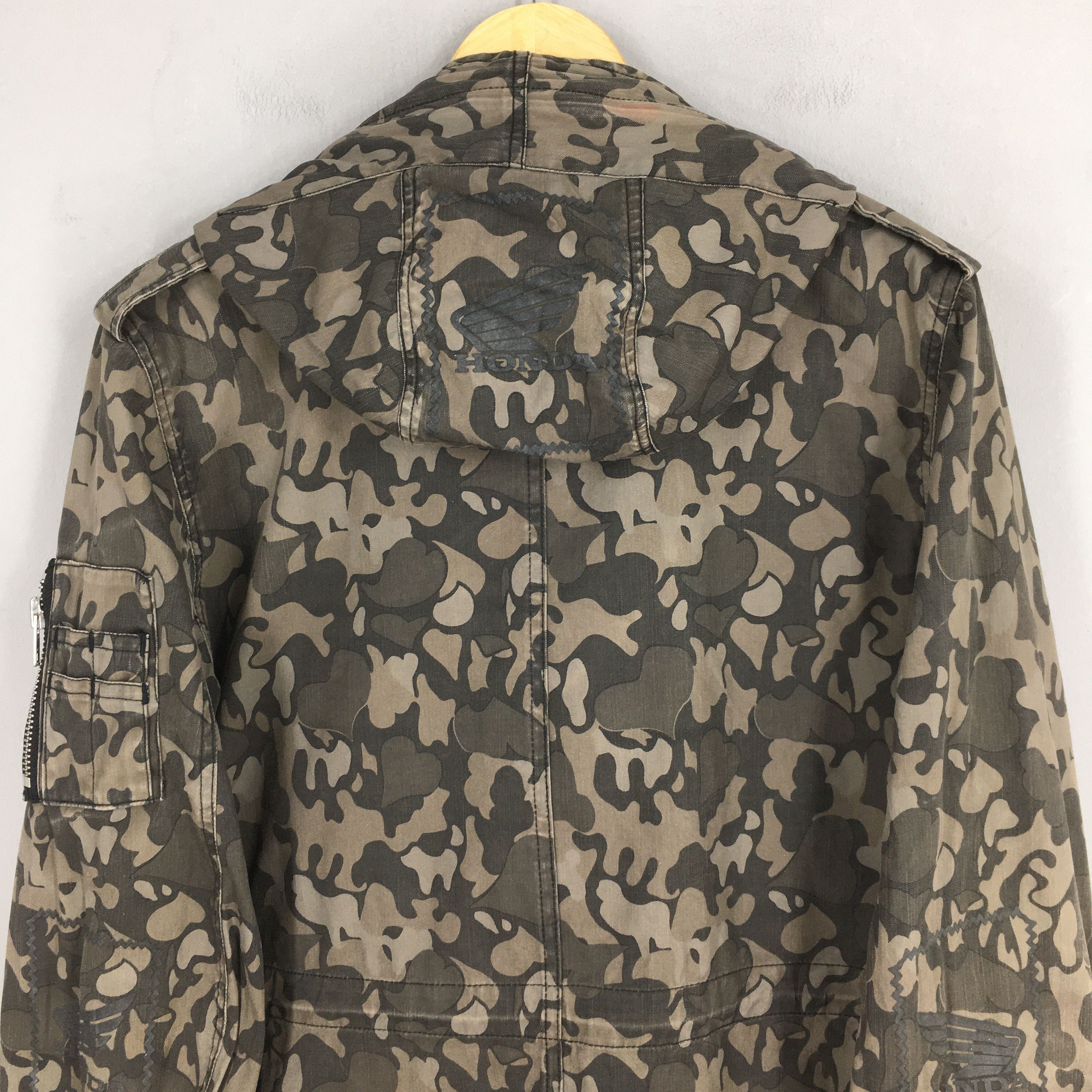 Honda 90's Honda Racing Car Camouflage Hoodie Jacket Large Size US L / EU 52-54 / 3 - 9 Thumbnail