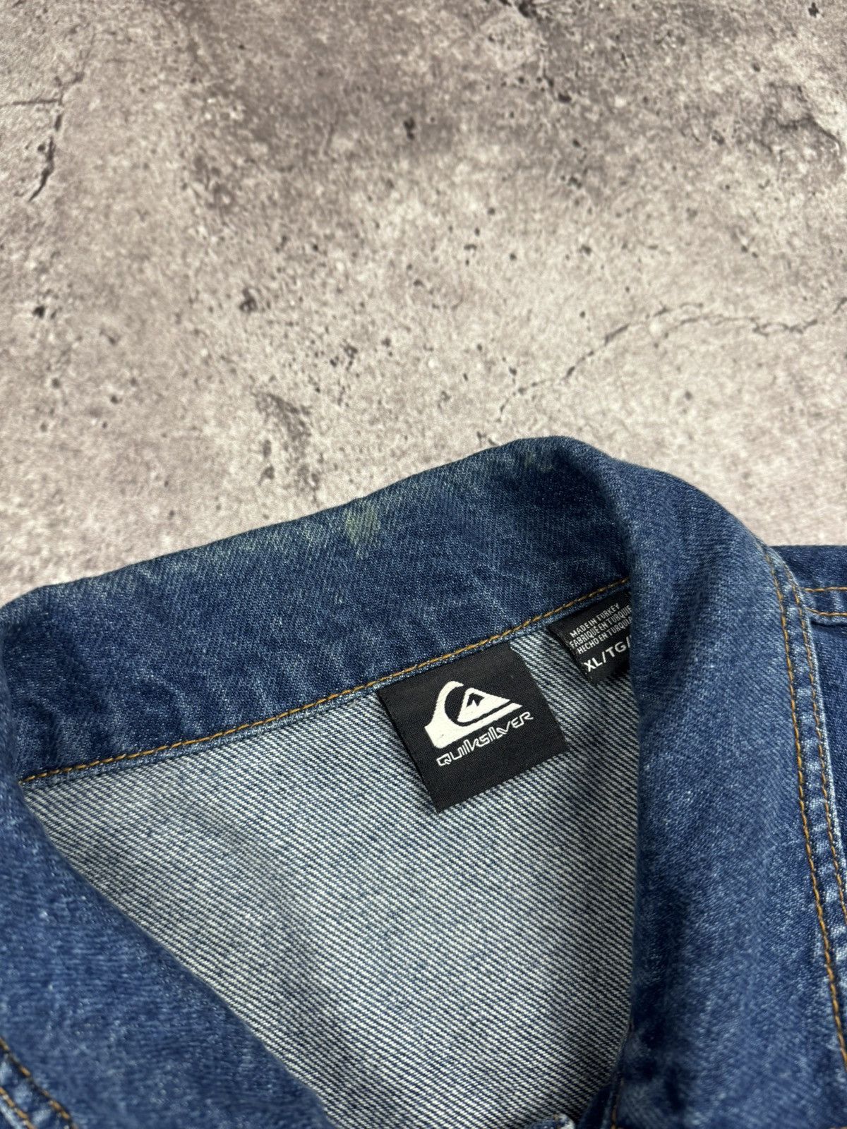 Quiksilver Quiksilver Vintage Y2K Denim Jacket size Xl Size US XL / EU 56 / 4 - 5 Thumbnail