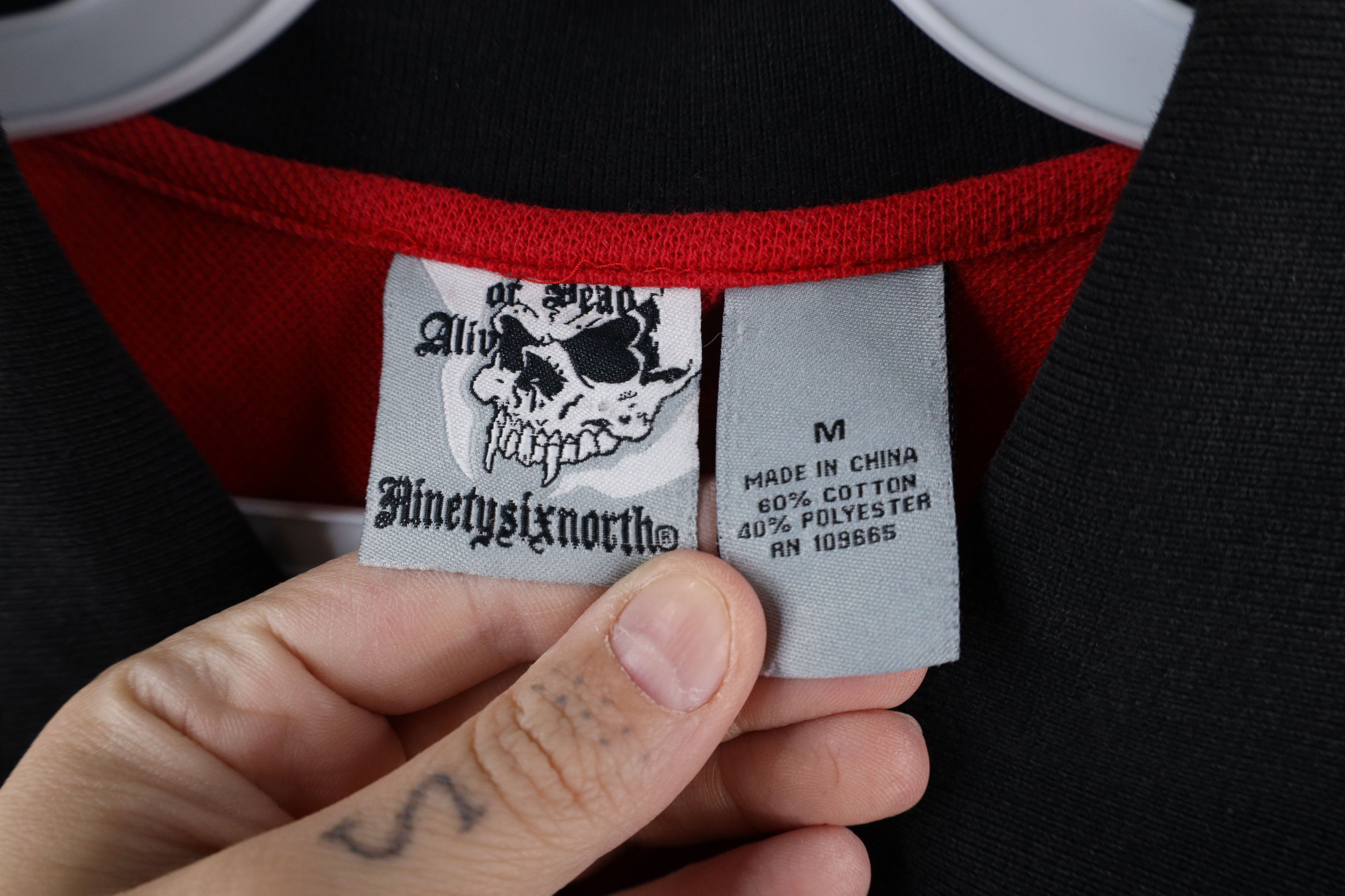 Vintage Vintage Y2K Streetwear Skull UFC MMA Fighting Polo Red Size US M / EU 48-50 / 2 - 8 Thumbnail