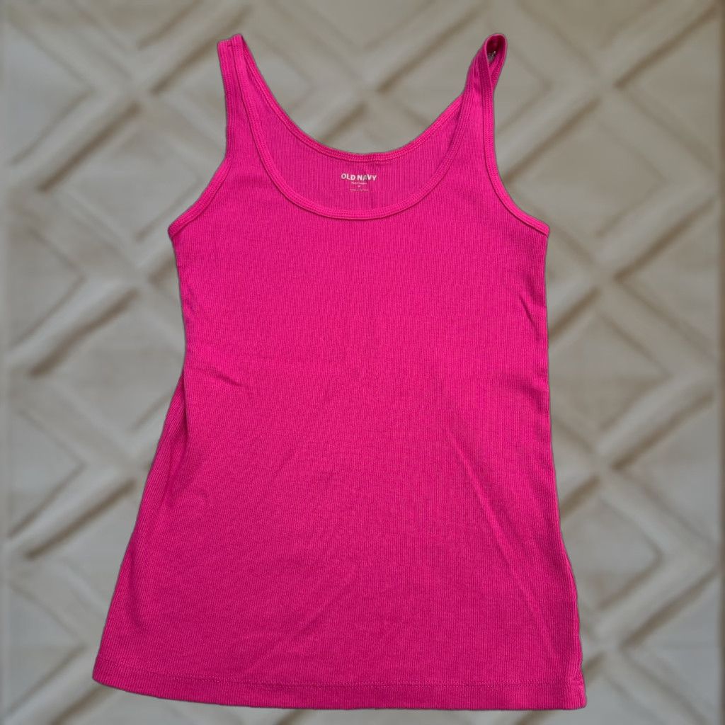 Old Navy Old Navy Tank Women M Pink Solid Scoop Neck Sleeveless Cotton Spandex Top Casual Size M / US 6-8 / IT 42-44 - 1 Thumbnail