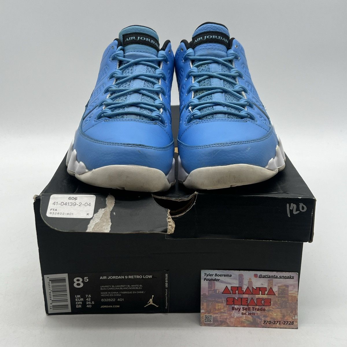 Air Jordan Low Pantone