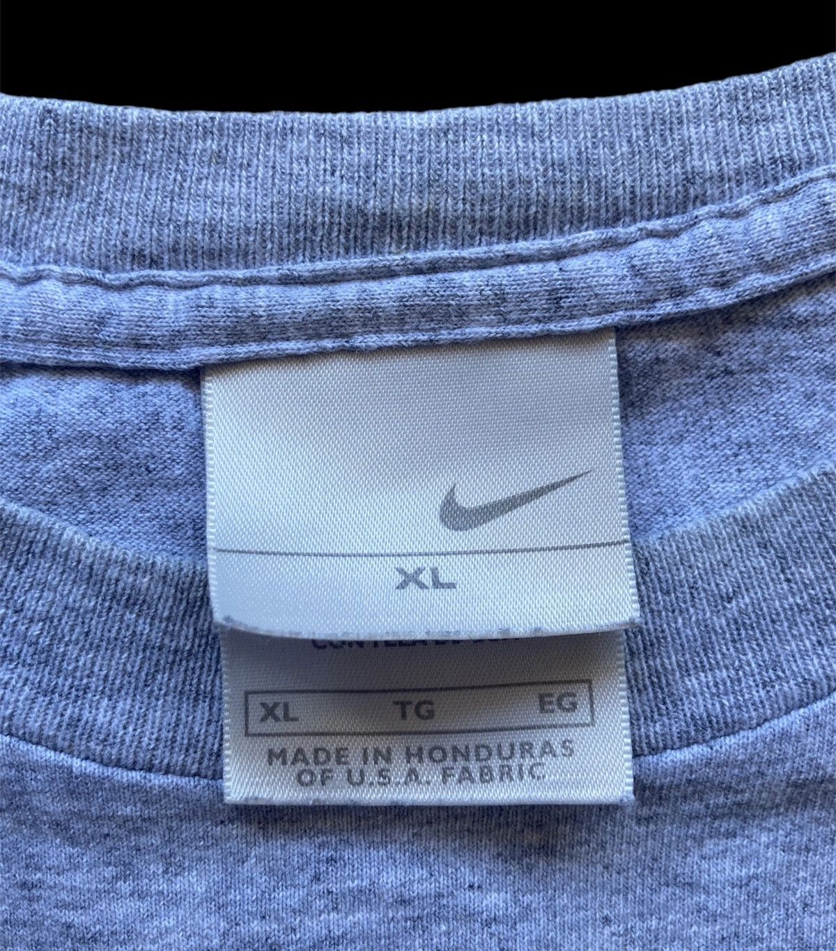 Nike Vintage Y2K Nike Athletics Spell Out Tee VTG Shirt XL 2000s Size US XL / EU 56 / 4 - 6 Thumbnail