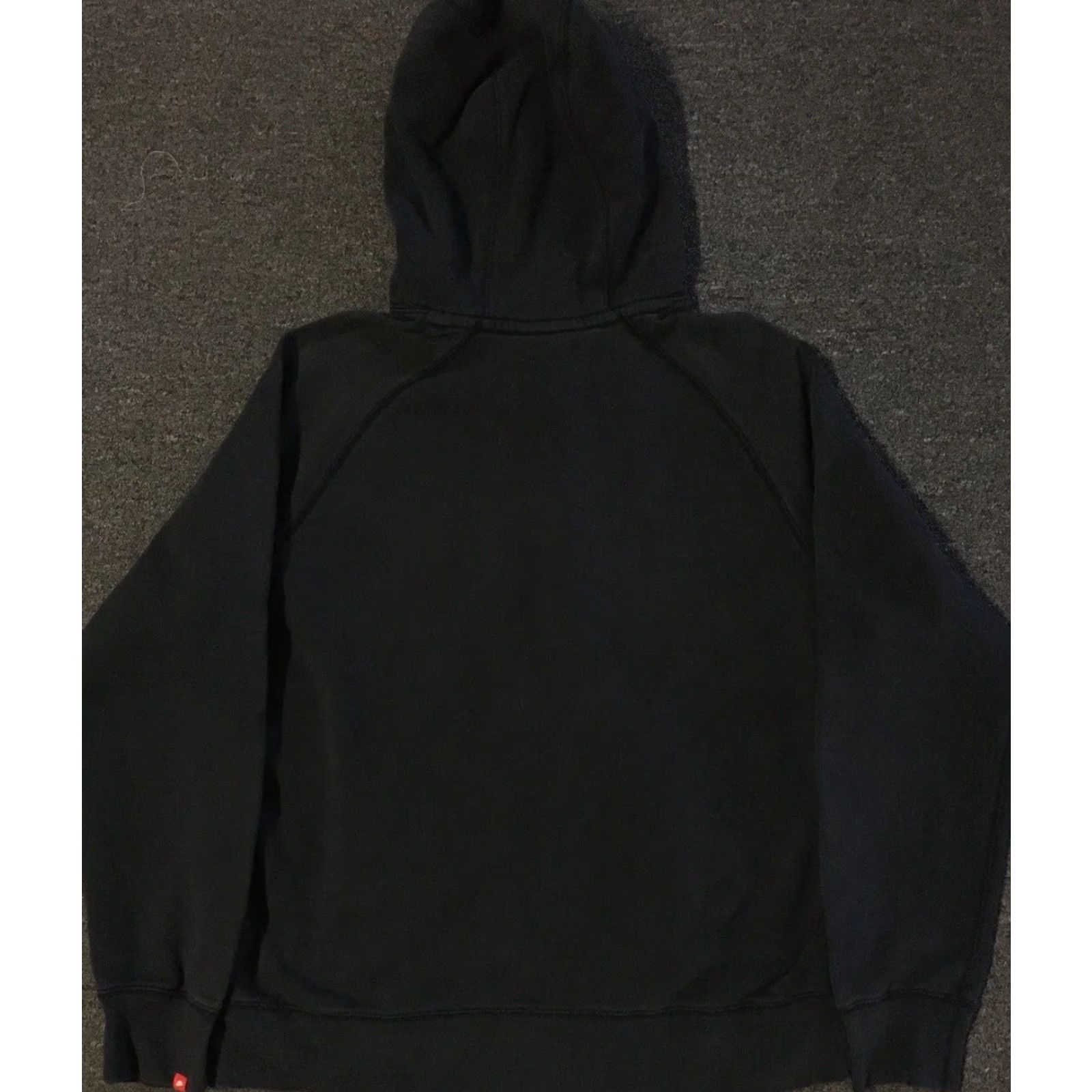 Nike VINTAGE Nike Swoosh Faded Hoodie XL Men Black Nike Sportswear Sweatshirt 90s Hip Hop Grunge Track Rap College USA USA Logo Vintage Size US XL / EU 56 / 4 - 6 Thumbnail