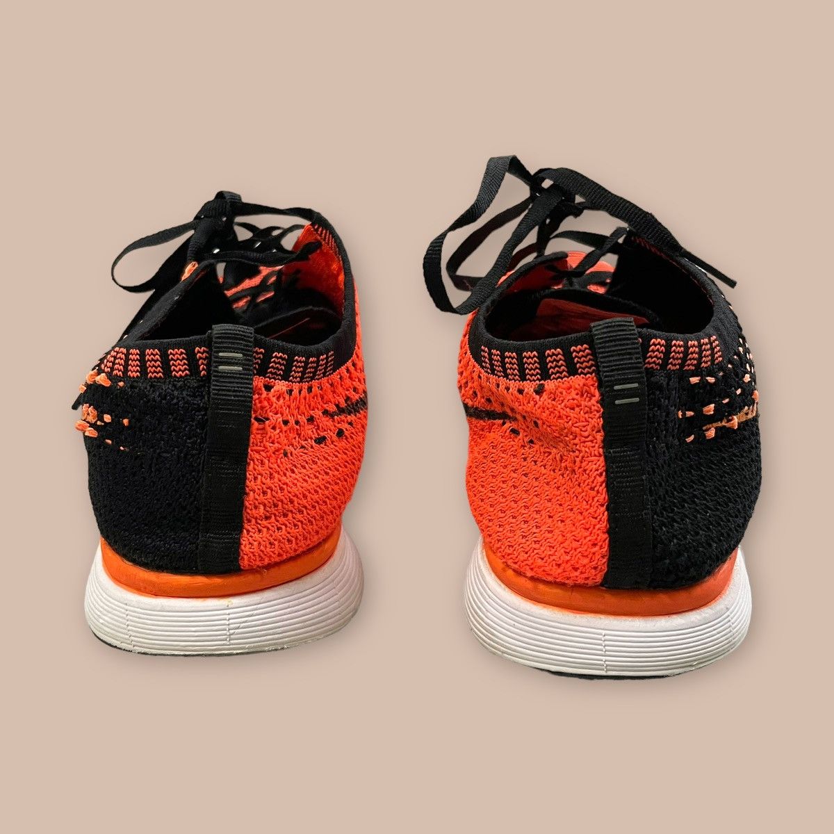 Nike Nike Flyknit Racer "Black Laser Crimson" Size US 10 / EU 43 - 4 Thumbnail